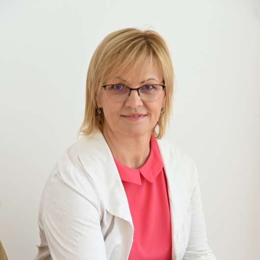 Ronyecné Hódi Éva