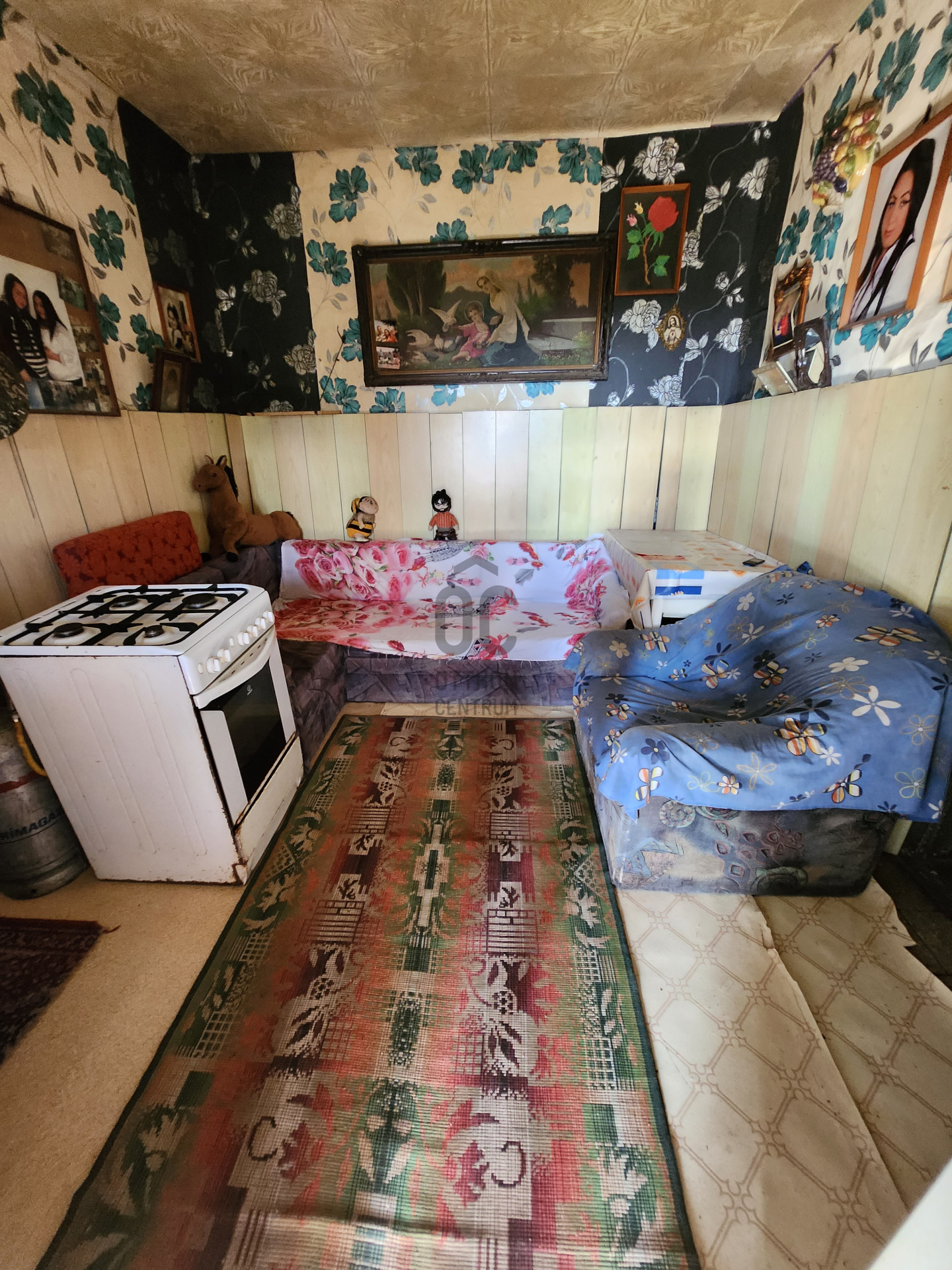 Gallery zoom image