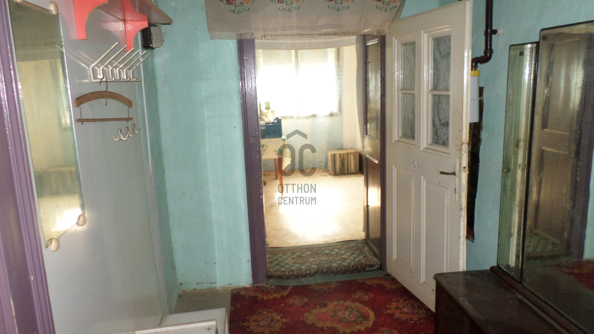 Gallery zoom image