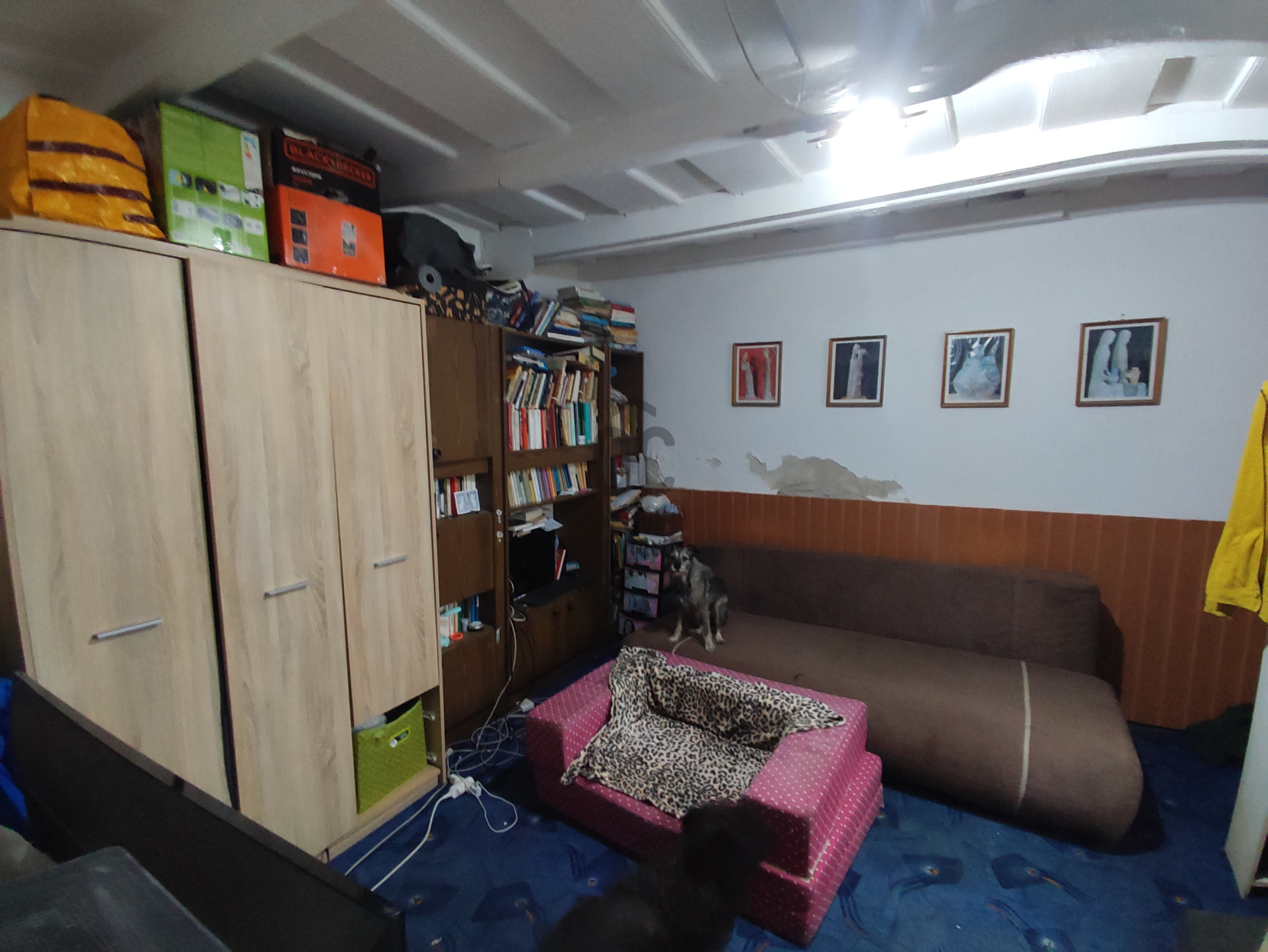 Gallery zoom image