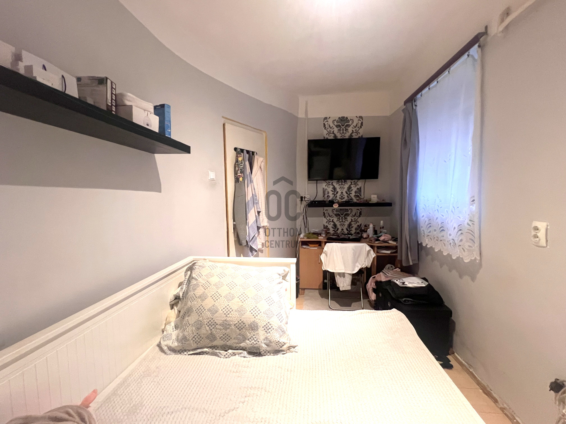 Gallery zoom image