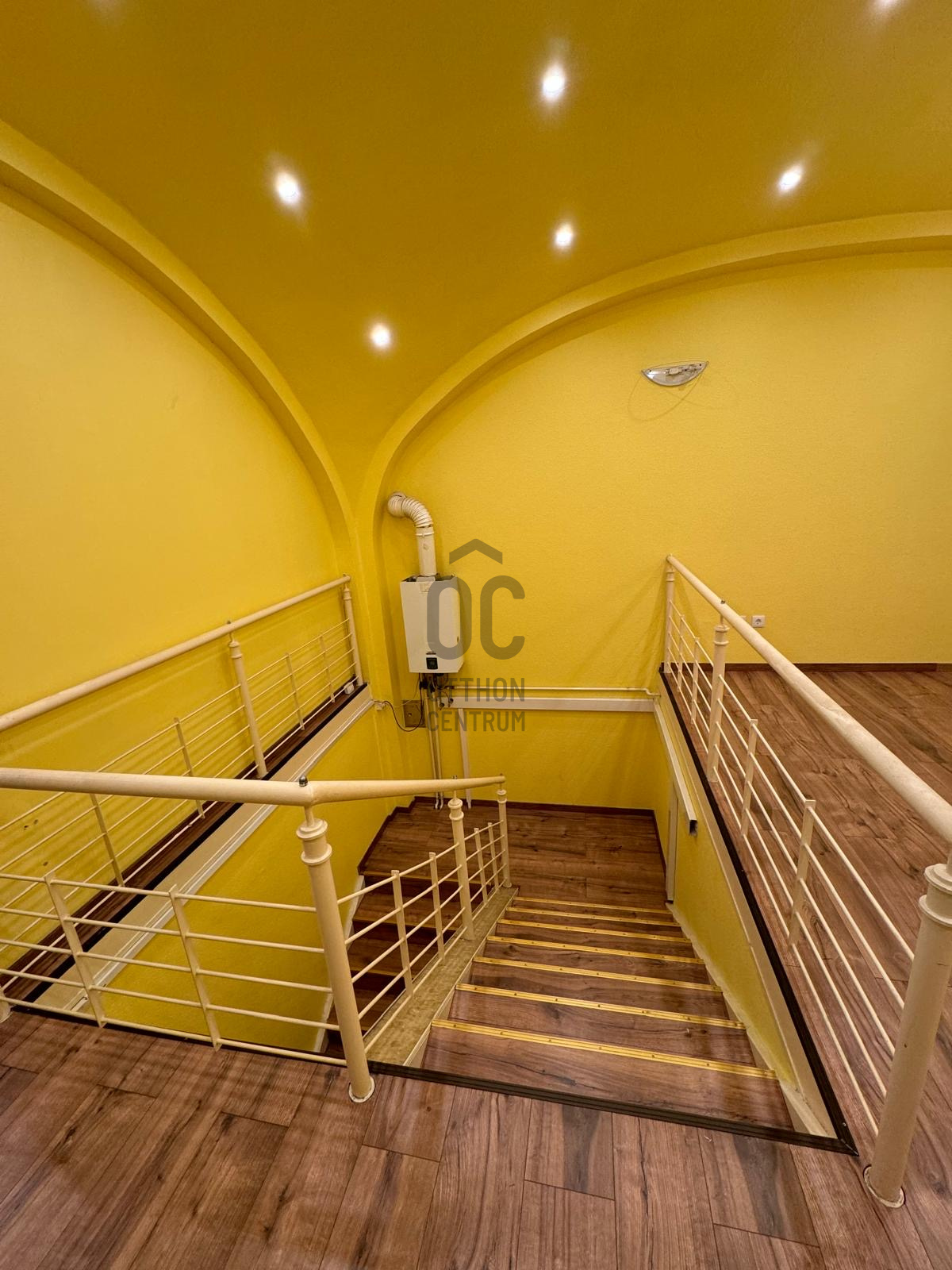 Gallery zoom image