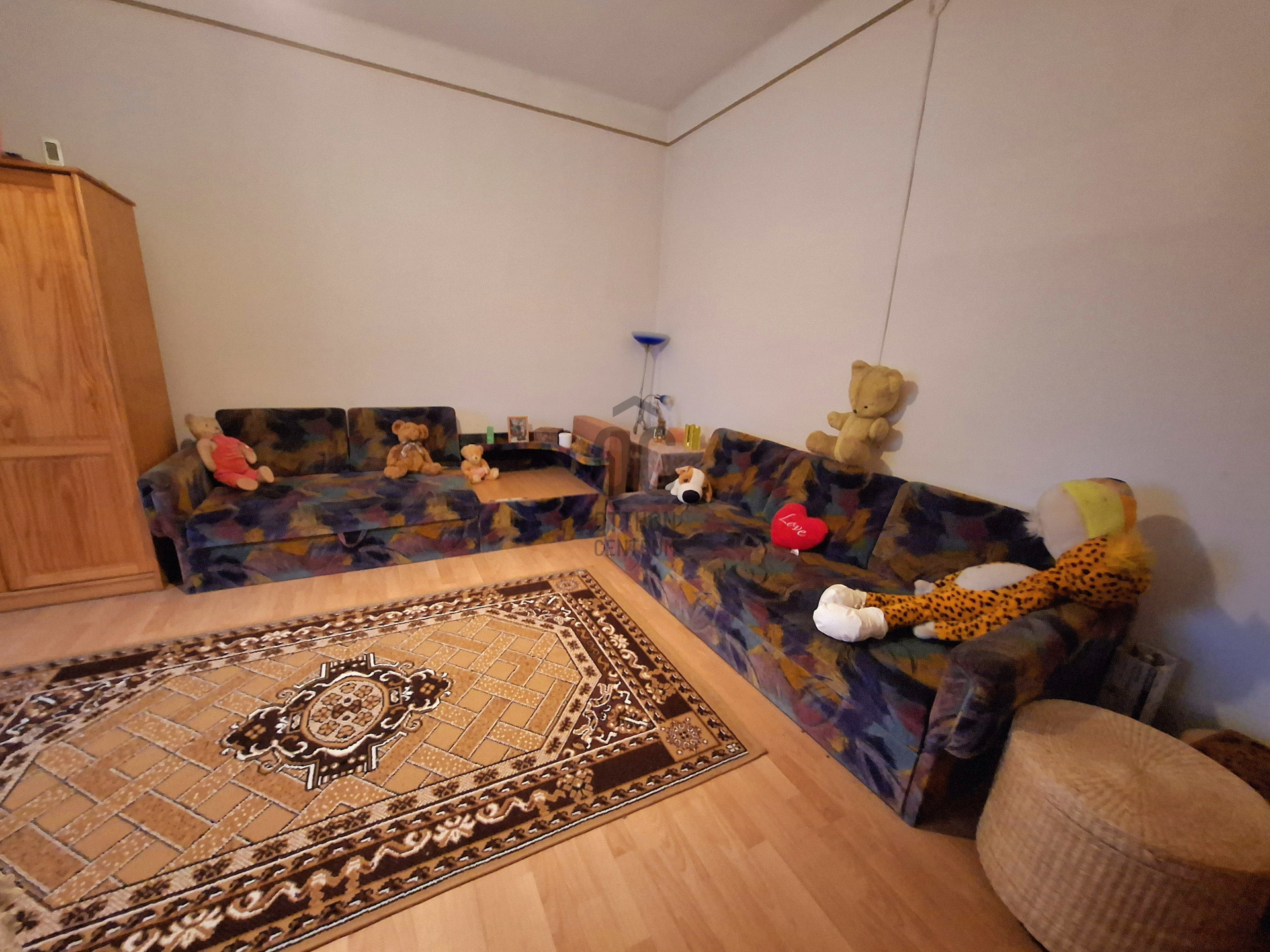 Gallery zoom image