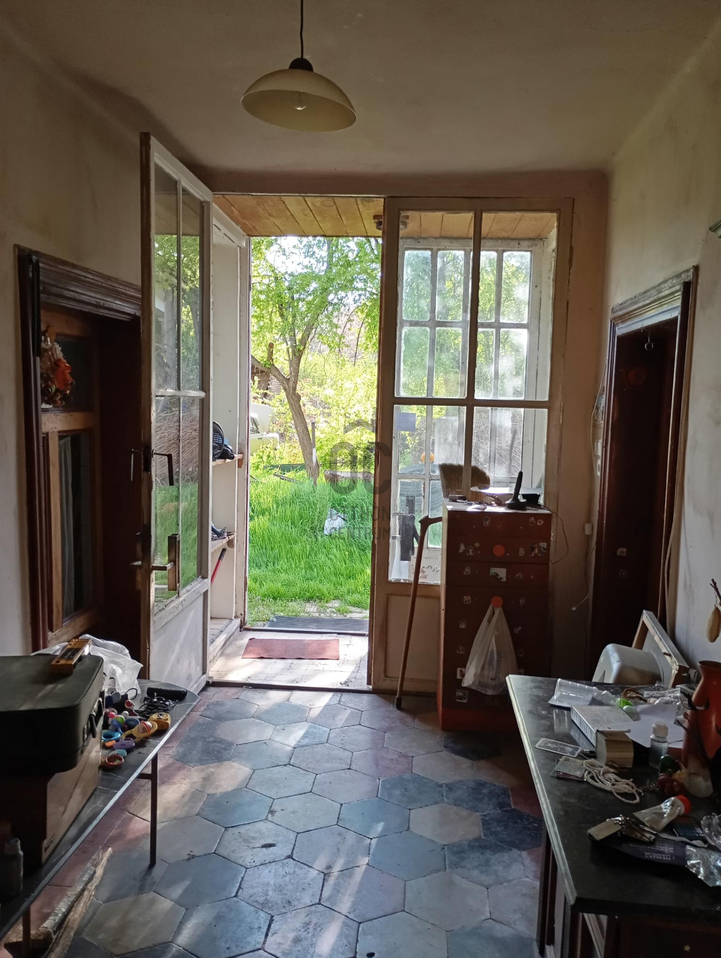 Gallery zoom image