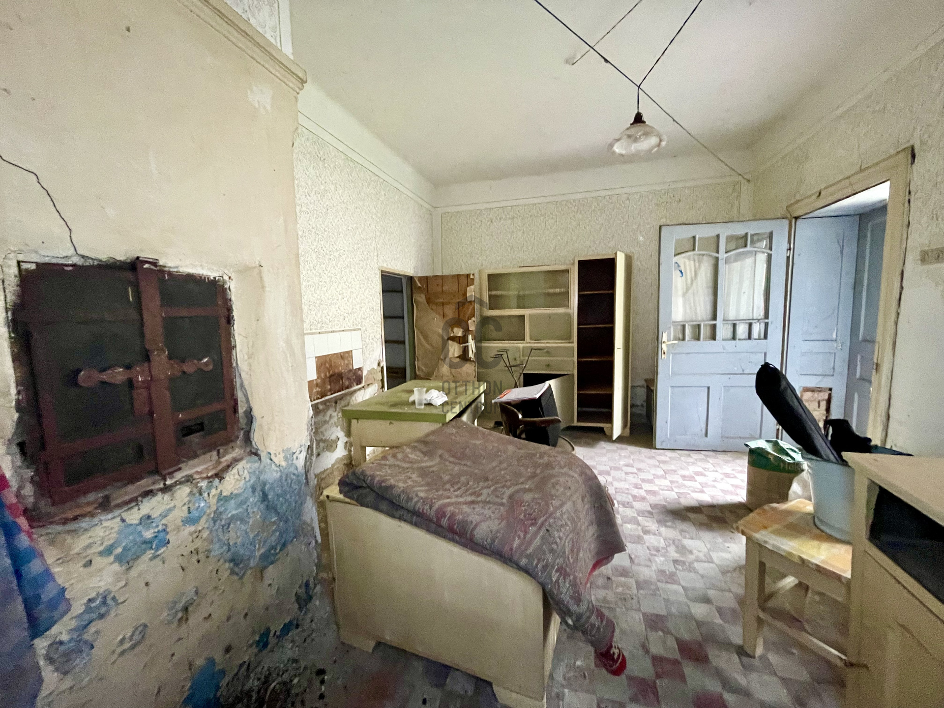 Gallery zoom image