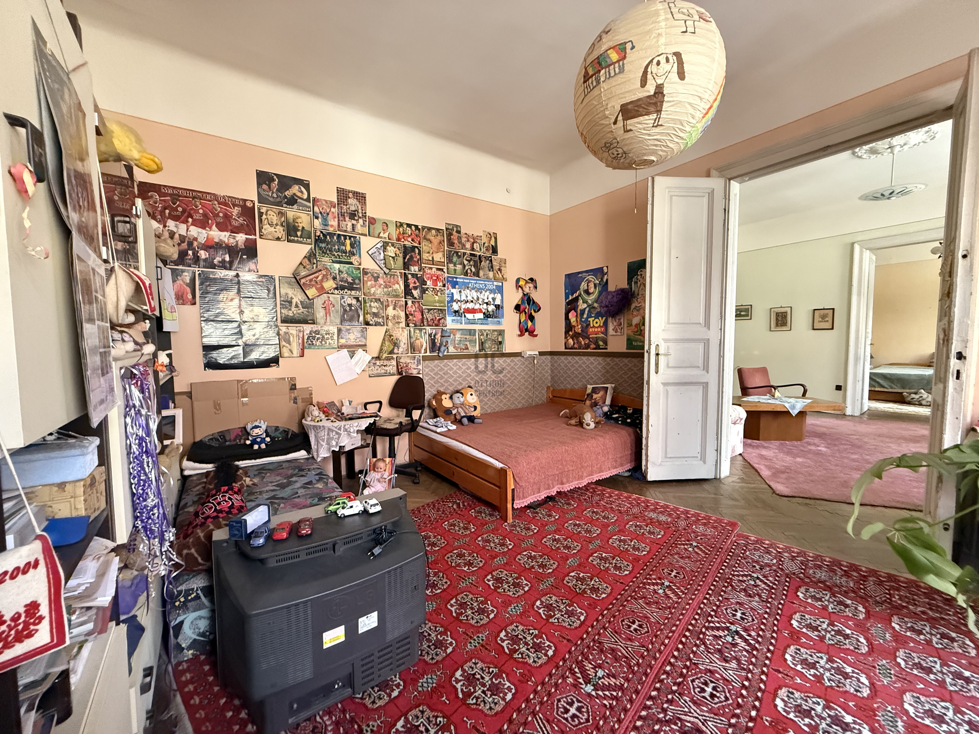 Gallery zoom image