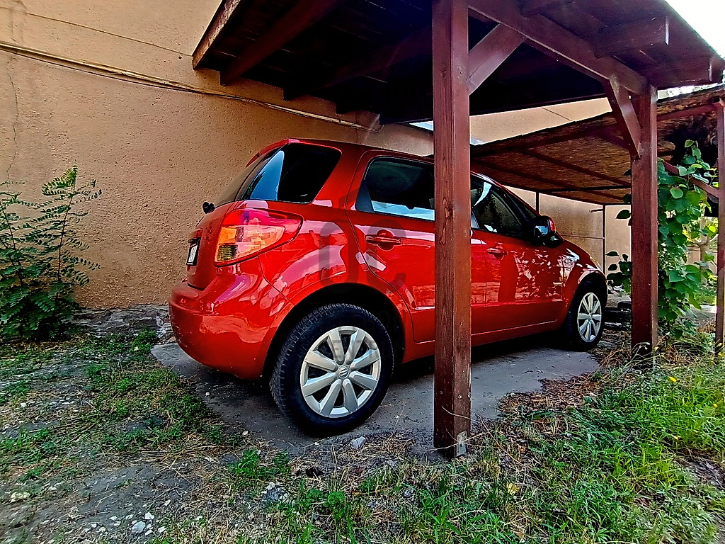 Gallery zoom image