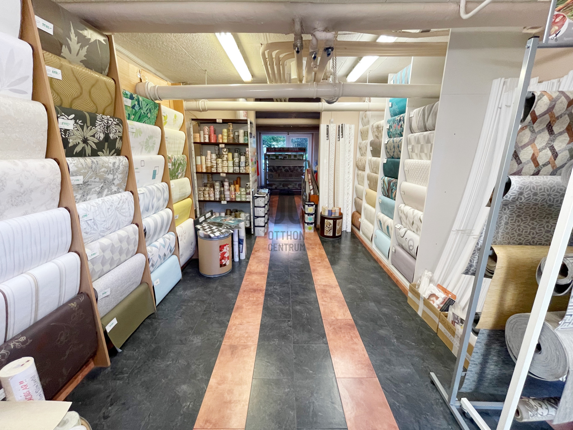 Gallery zoom image