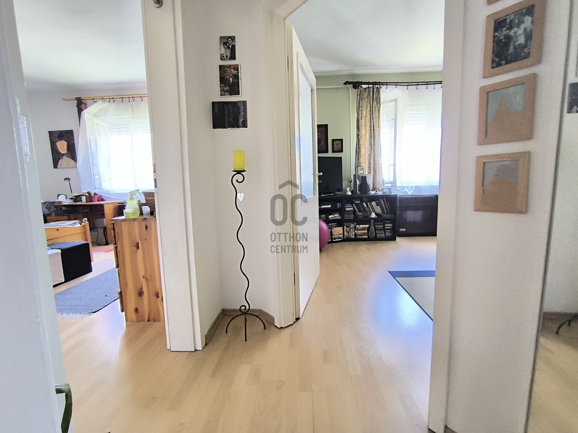 Gallery zoom image