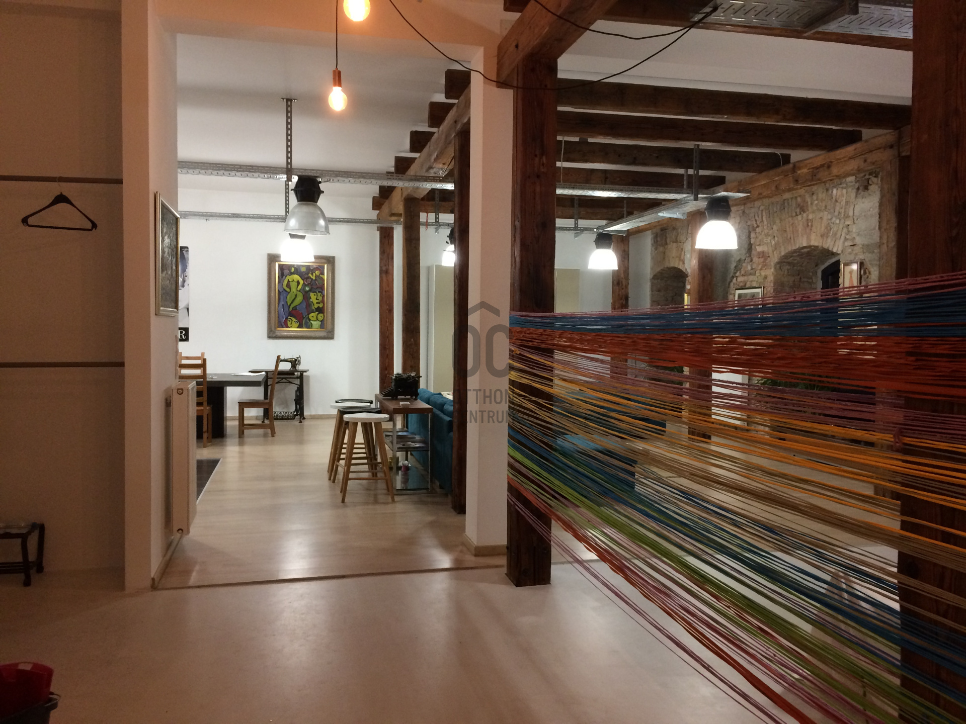 Gallery zoom image