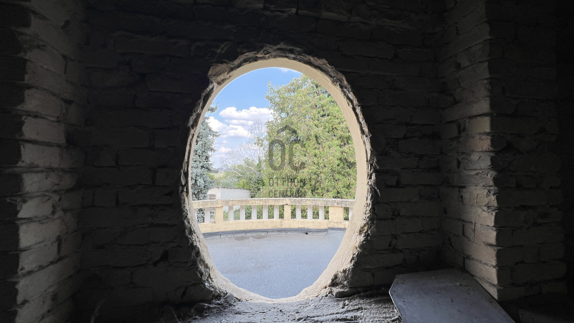 Gallery zoom image