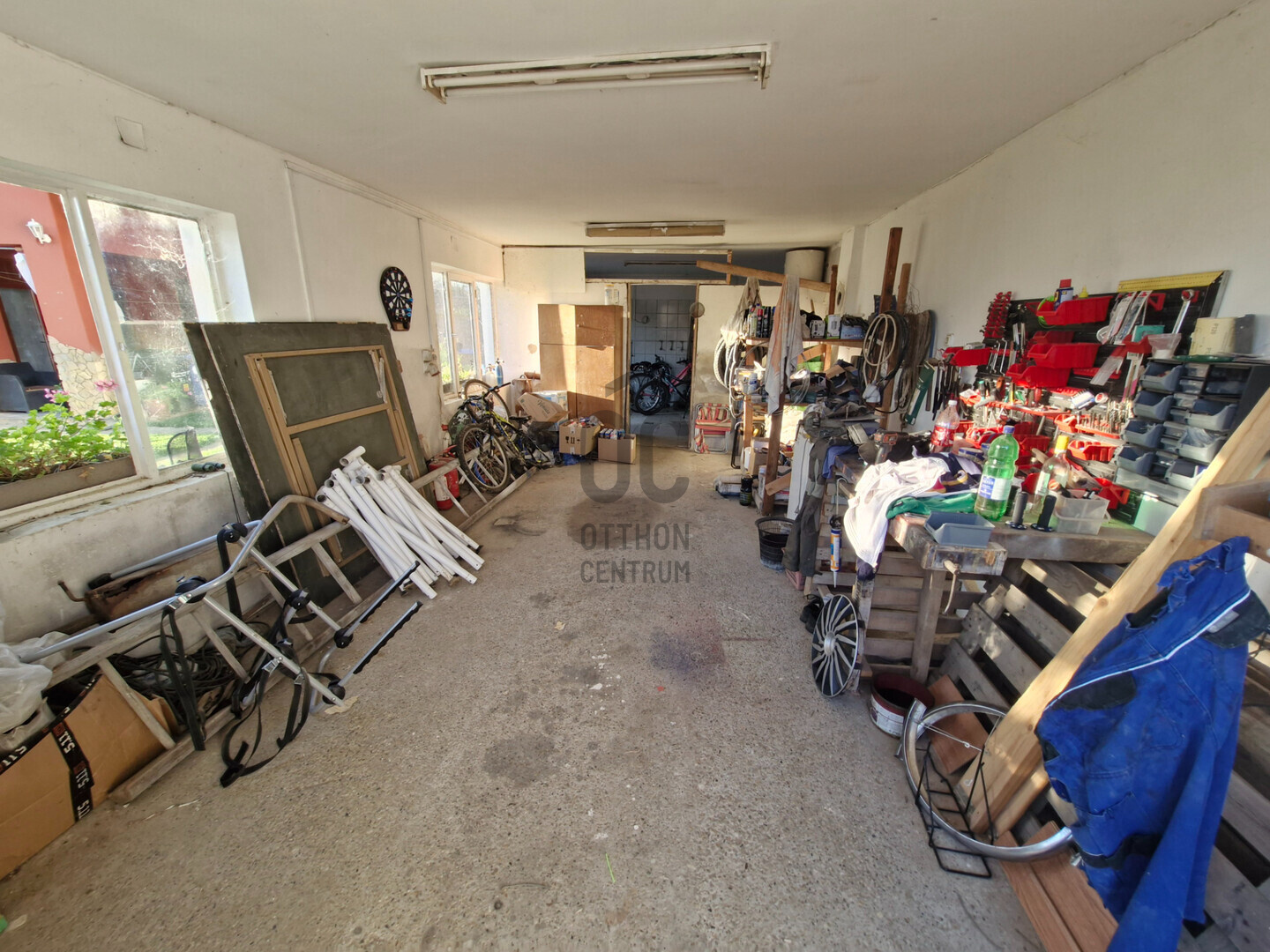 Gallery zoom image