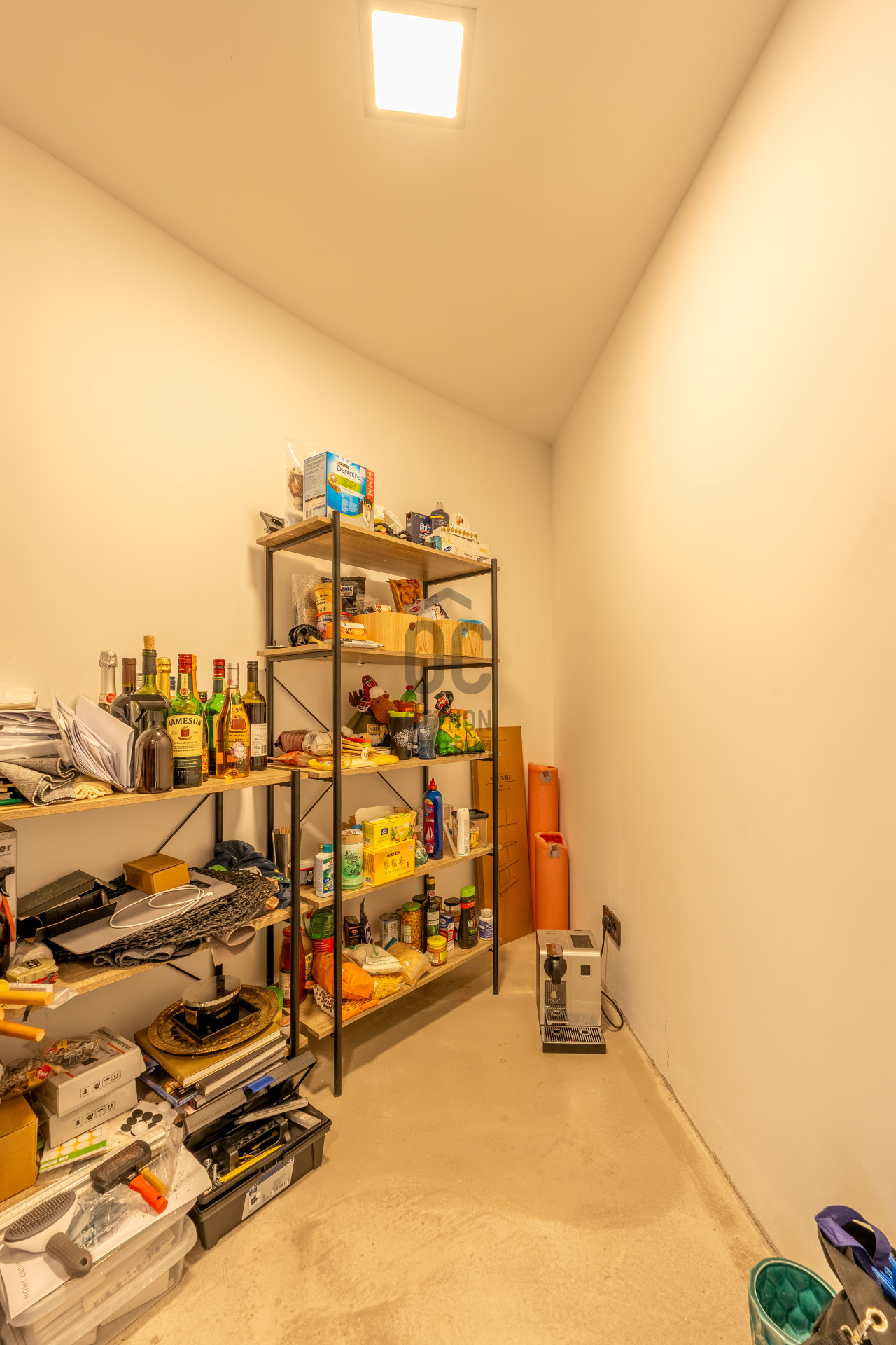 Gallery zoom image