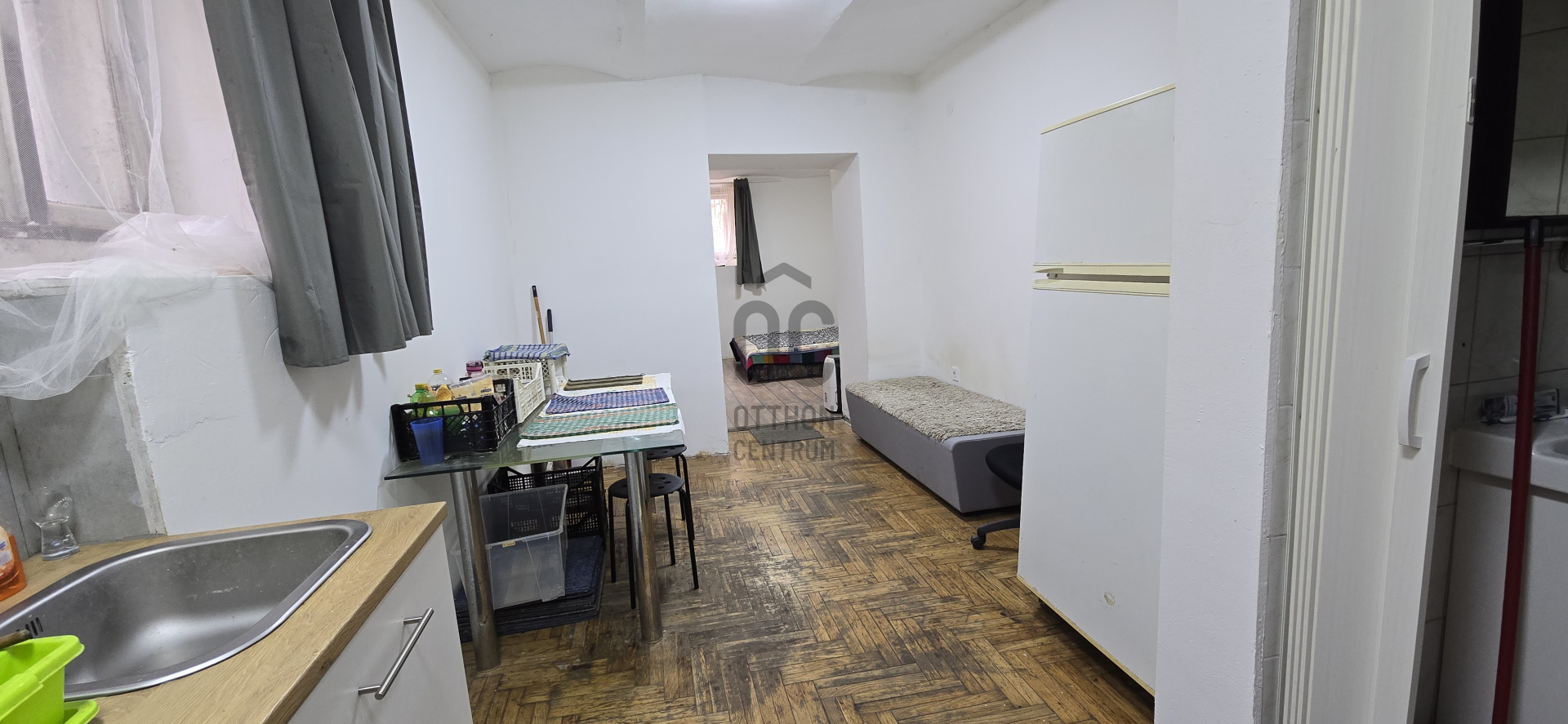 Gallery zoom image