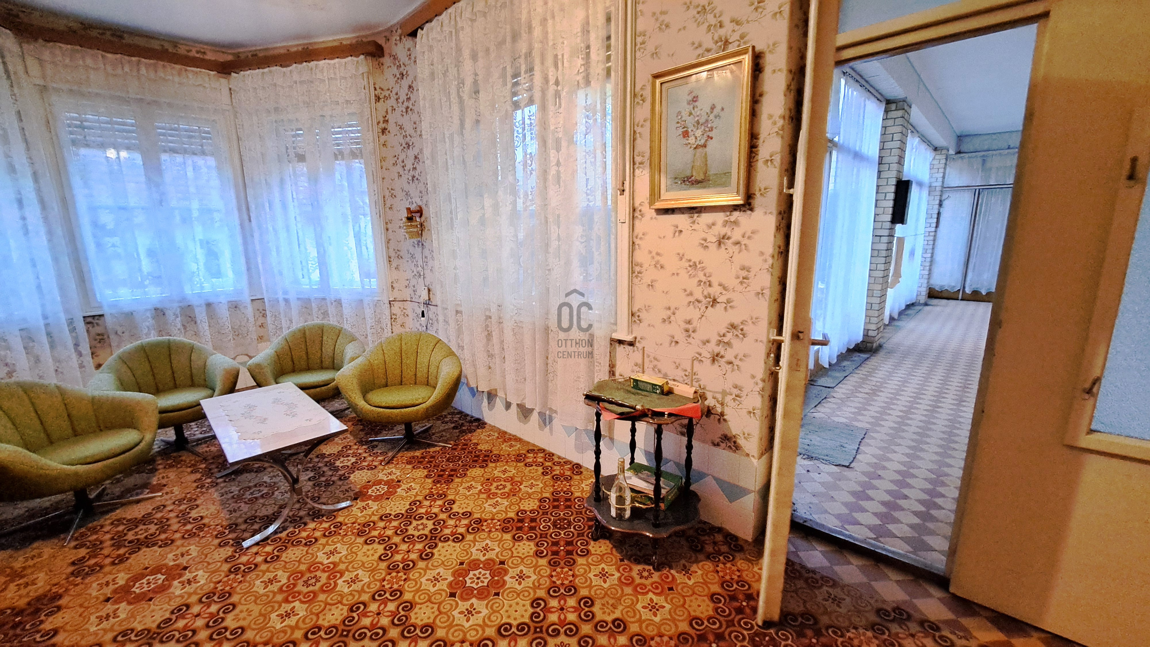 Gallery zoom image