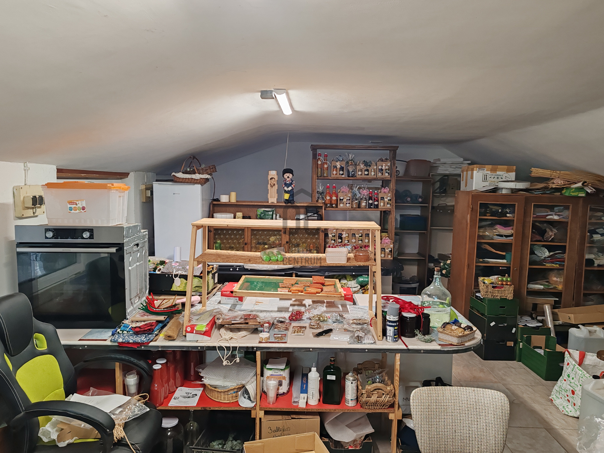 Gallery zoom image
