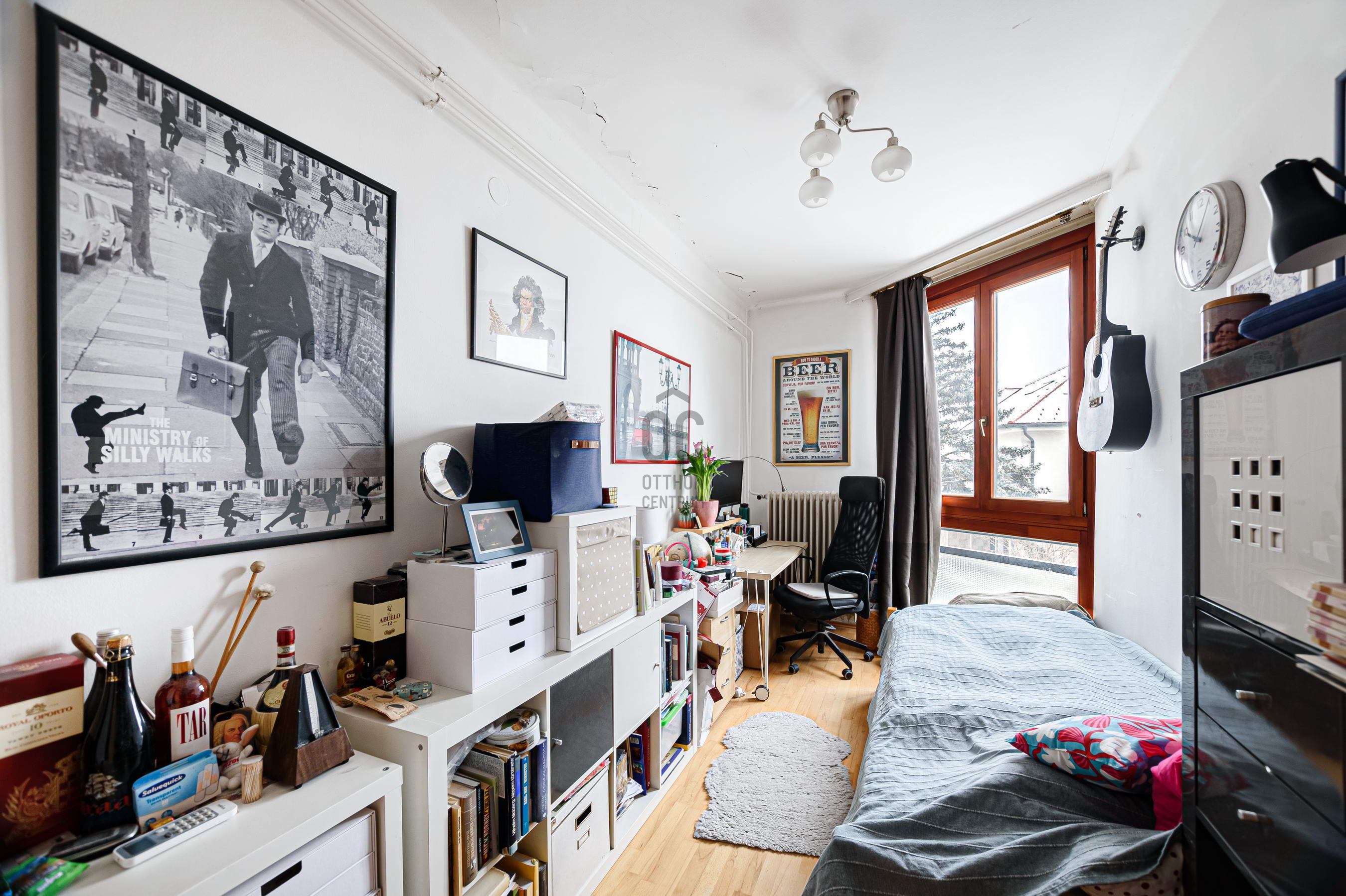 Gallery zoom image