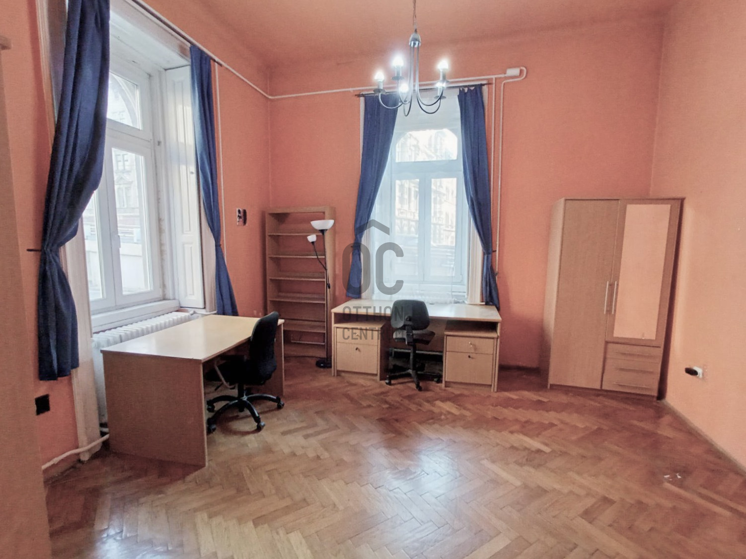 Gallery zoom image