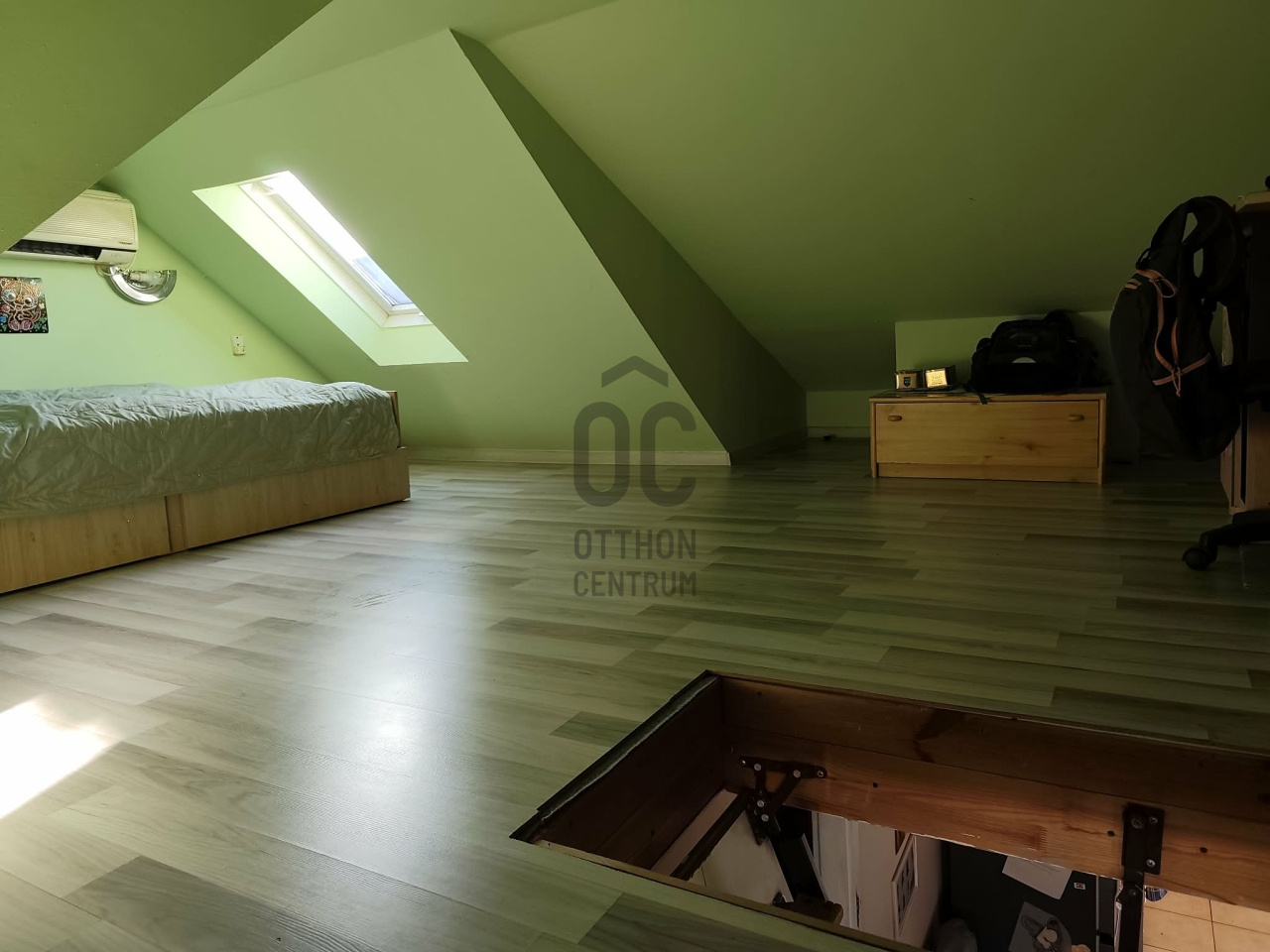 Gallery zoom image