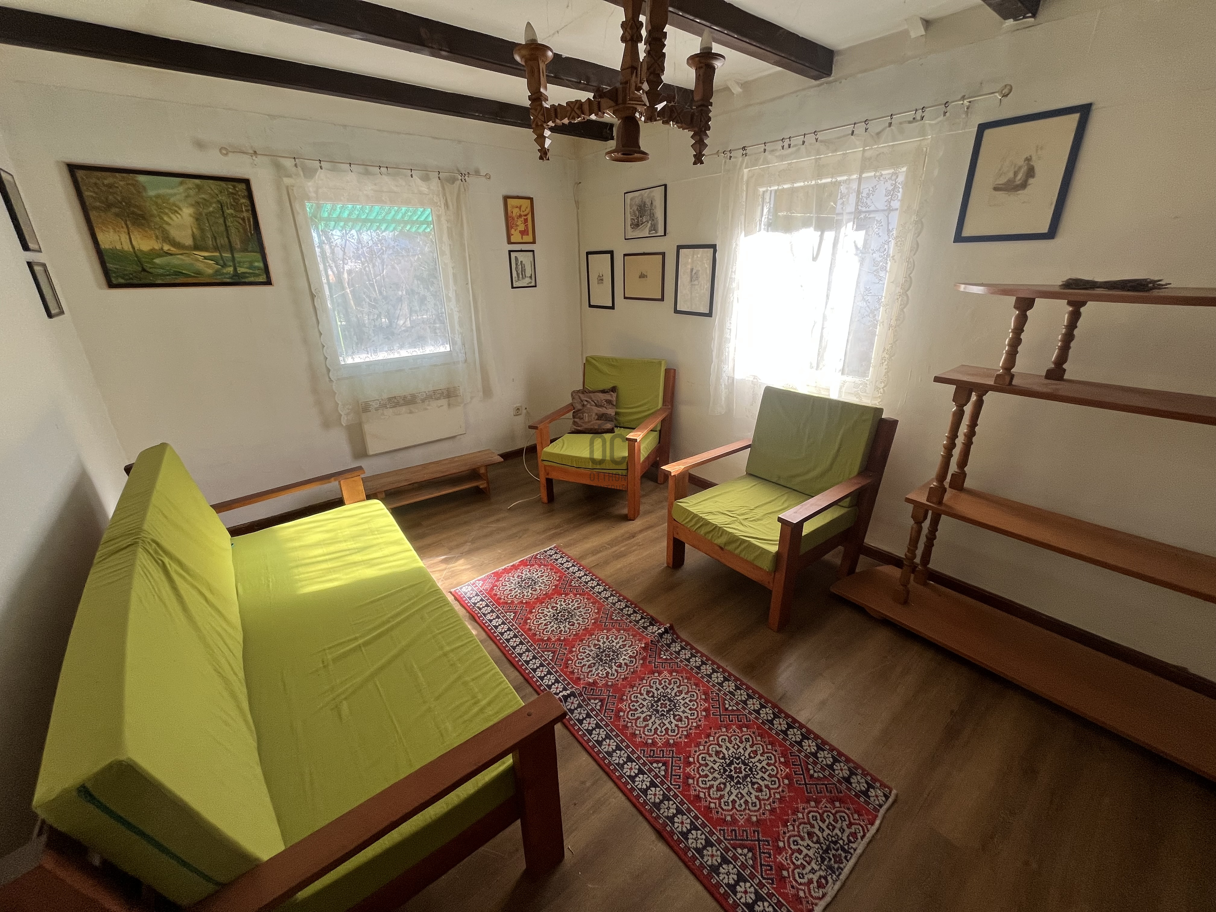 Gallery zoom image