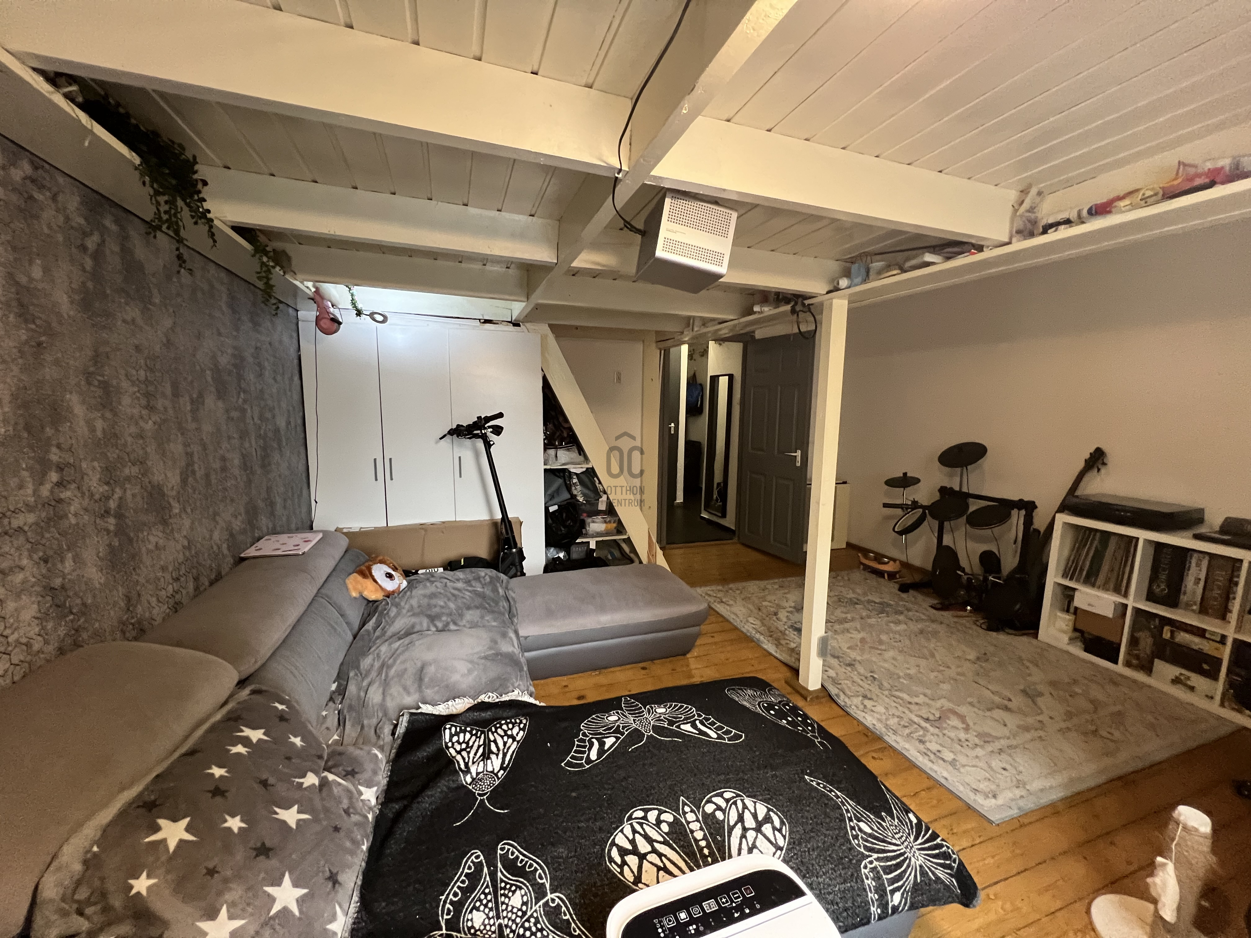 Gallery zoom image