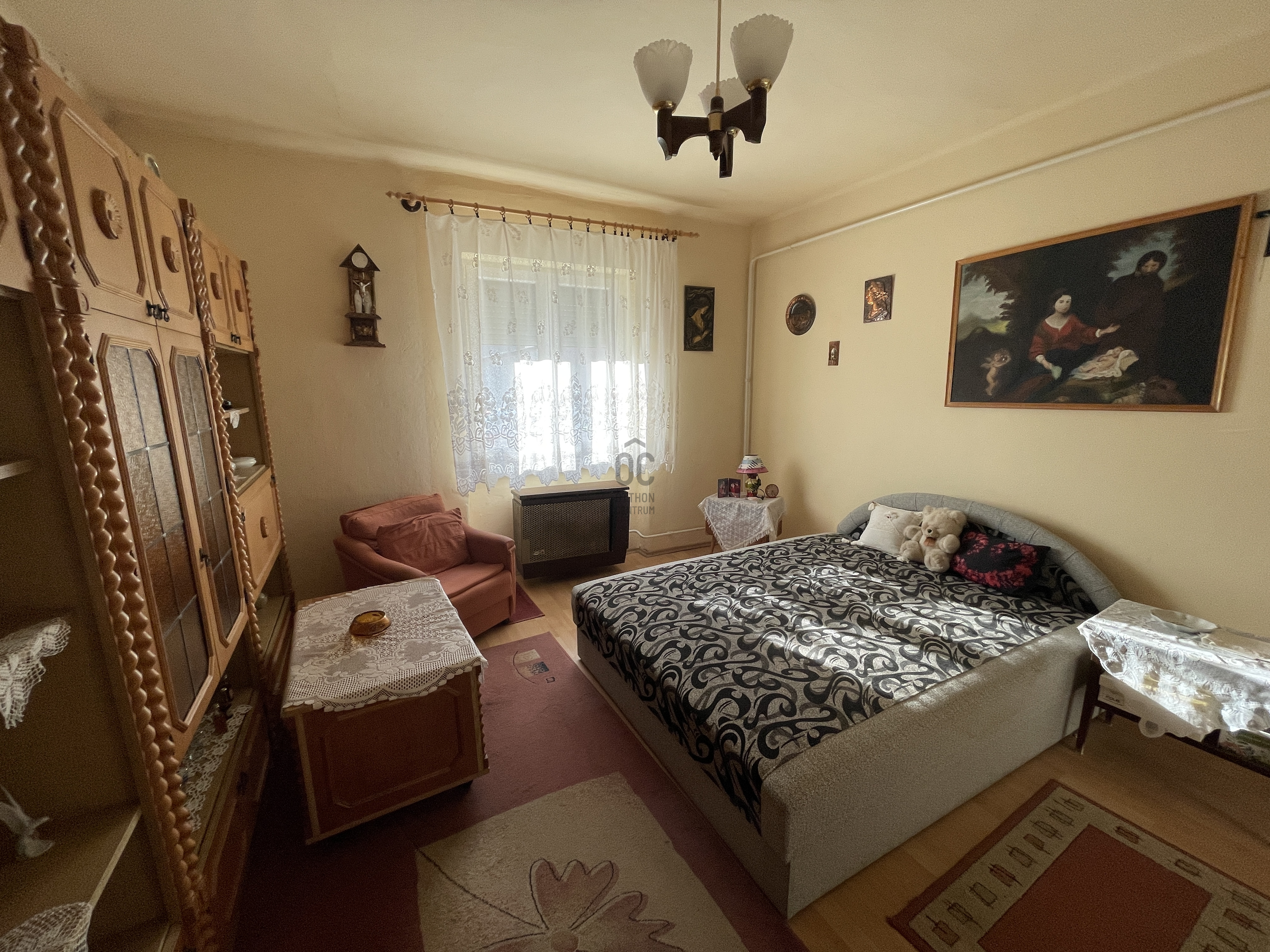 Gallery zoom image