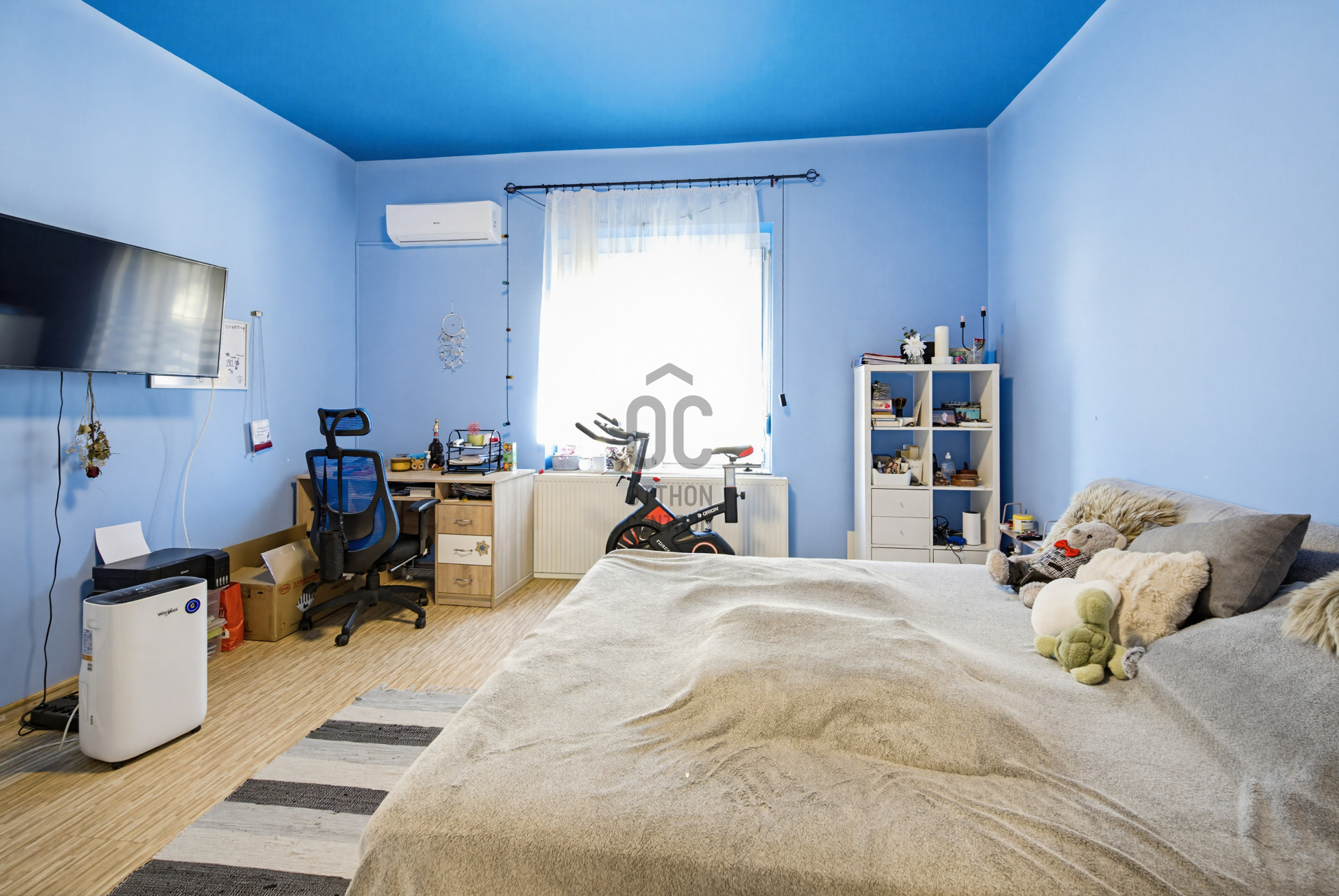 Gallery zoom image