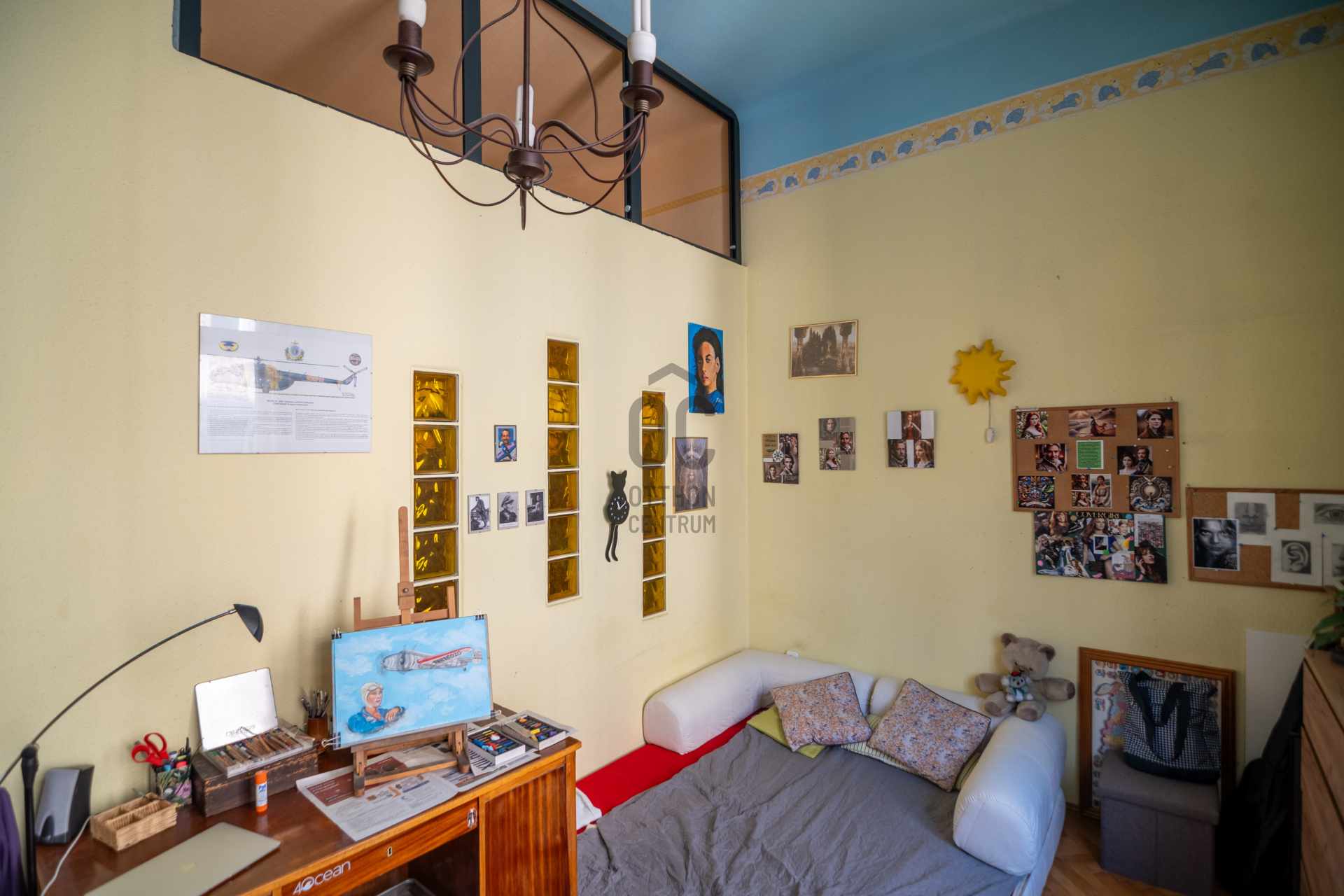 Gallery zoom image
