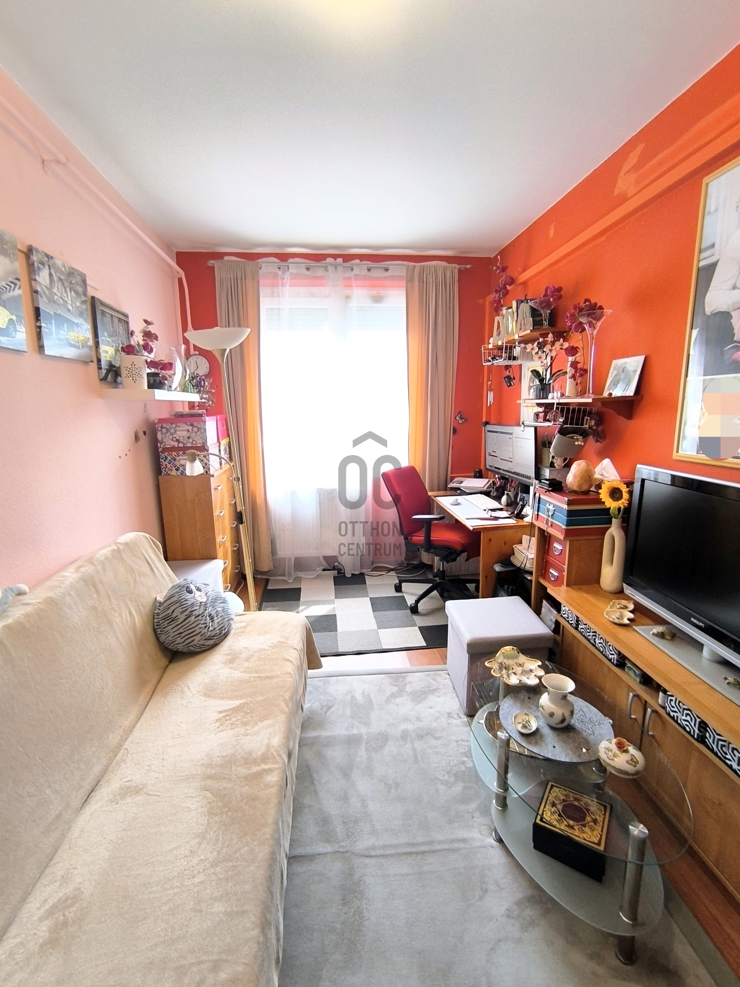 Gallery zoom image