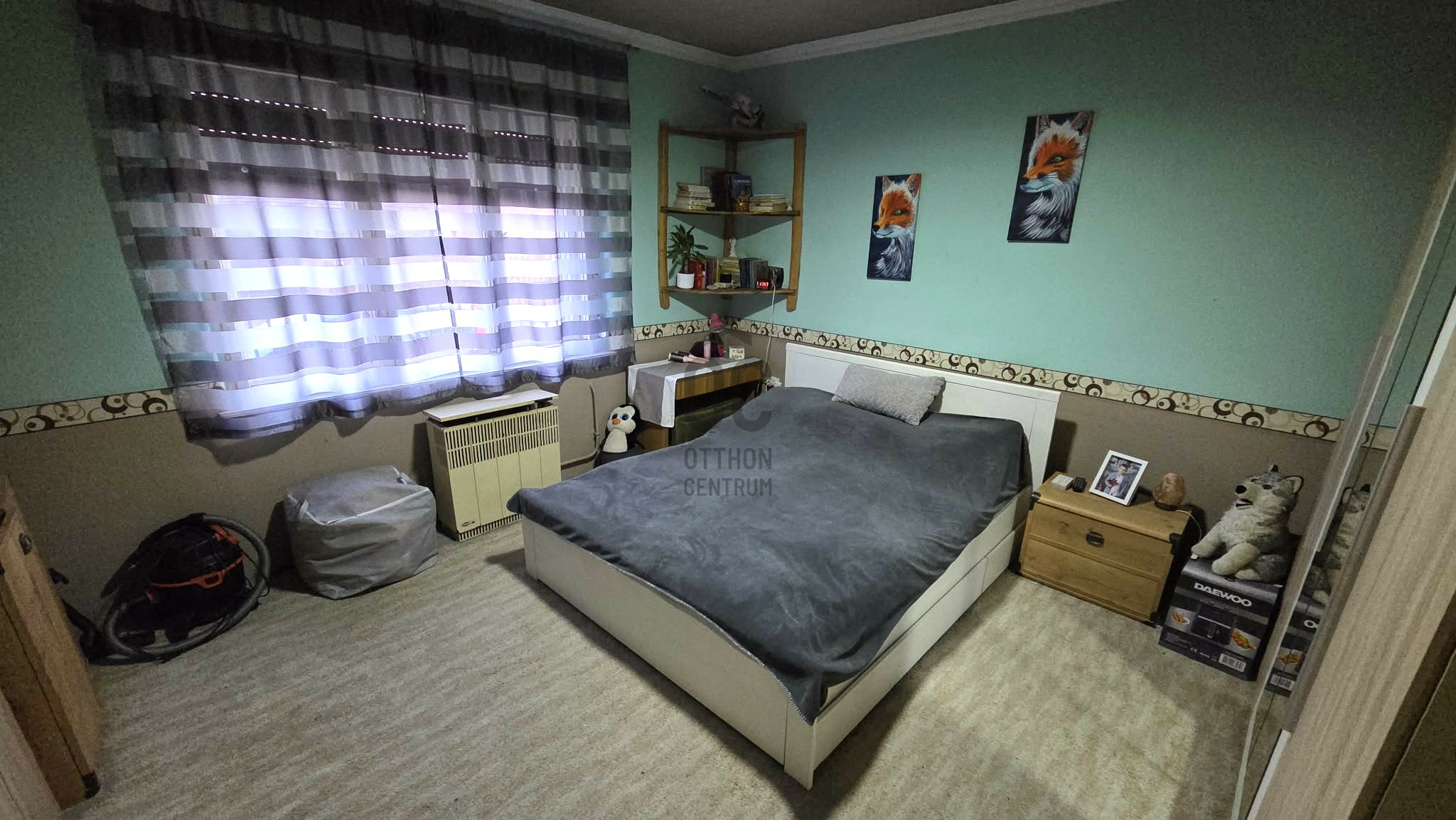 Gallery zoom image