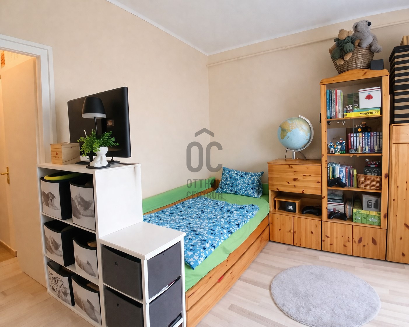Gallery zoom image