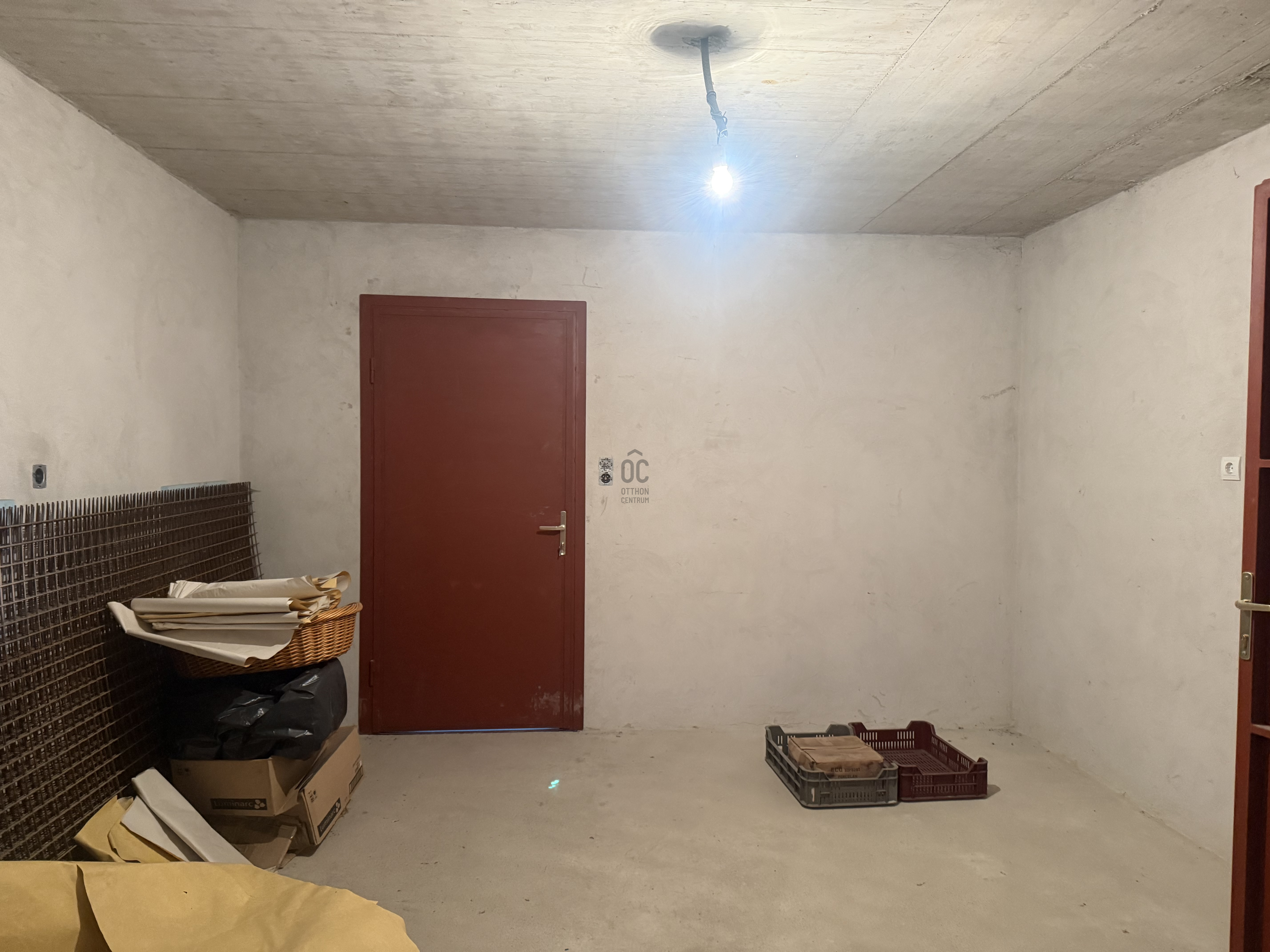 Gallery zoom image