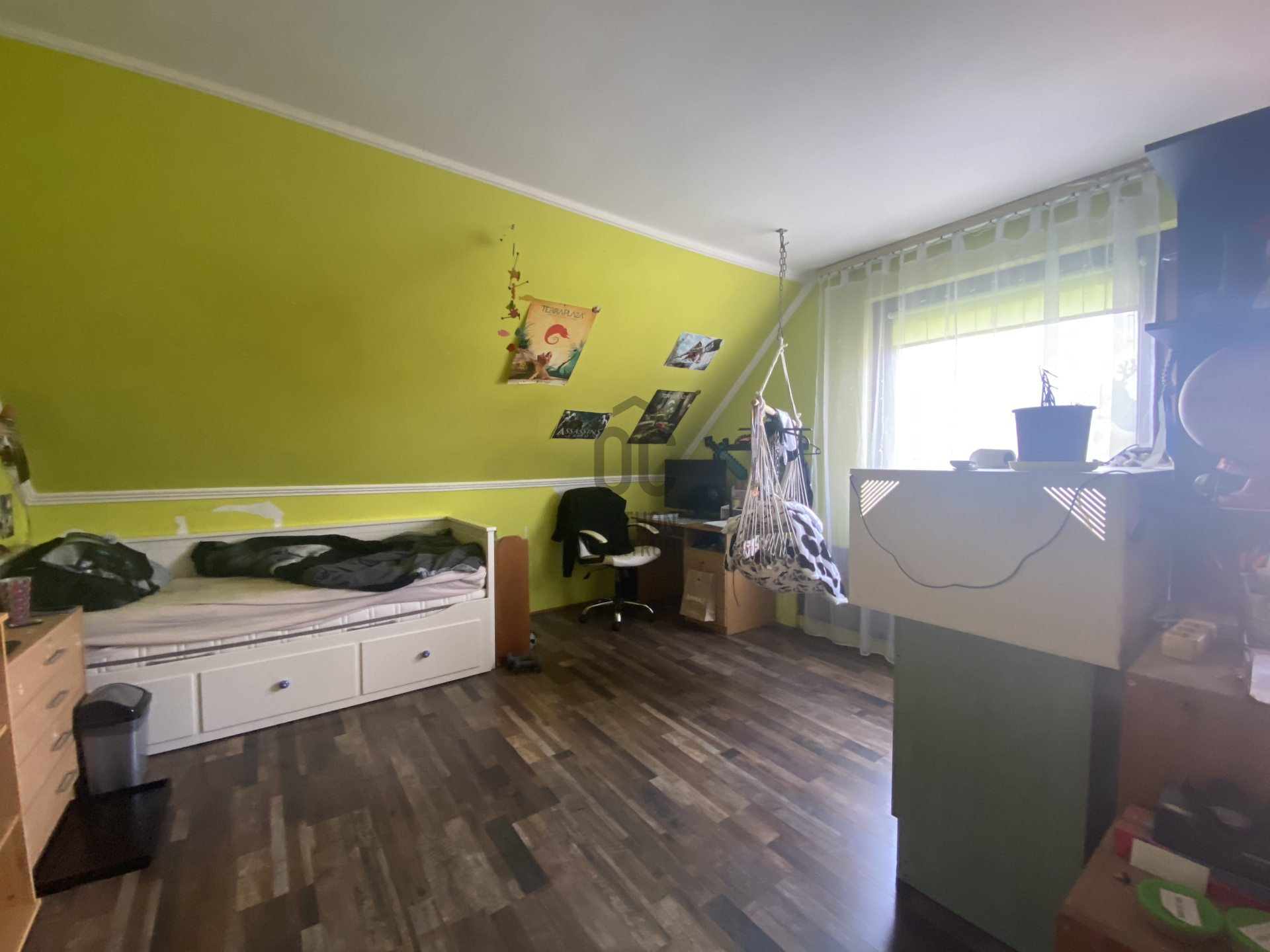 Gallery zoom image