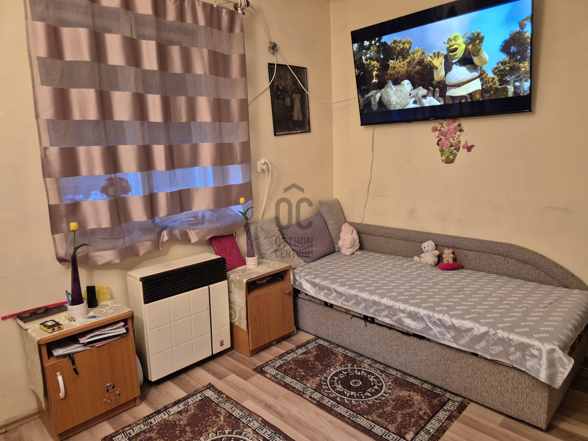 Gallery zoom image