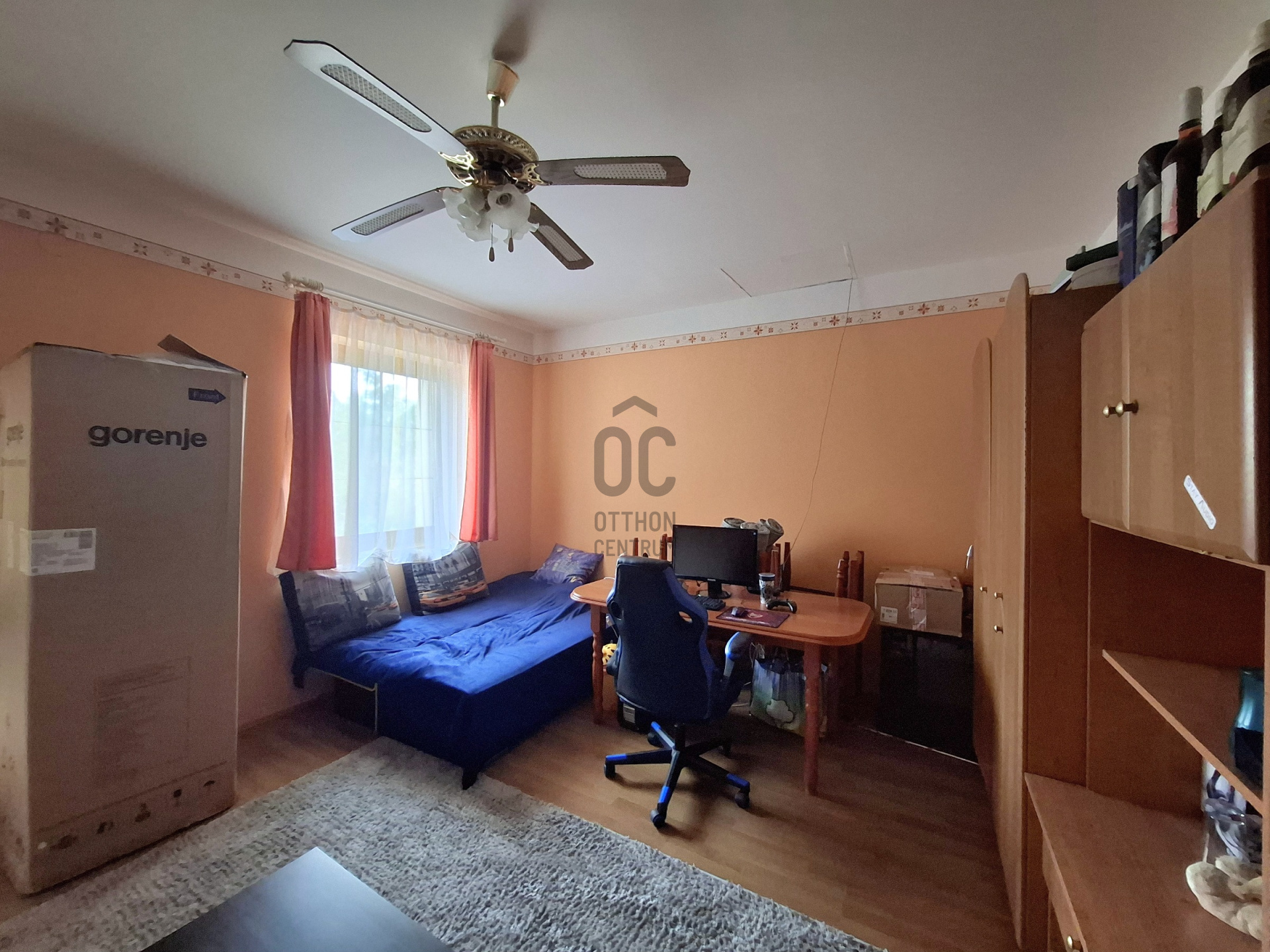 Gallery zoom image