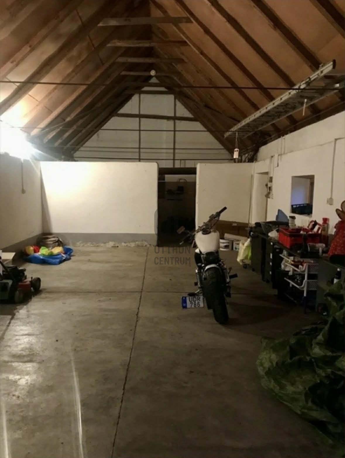 Gallery zoom image