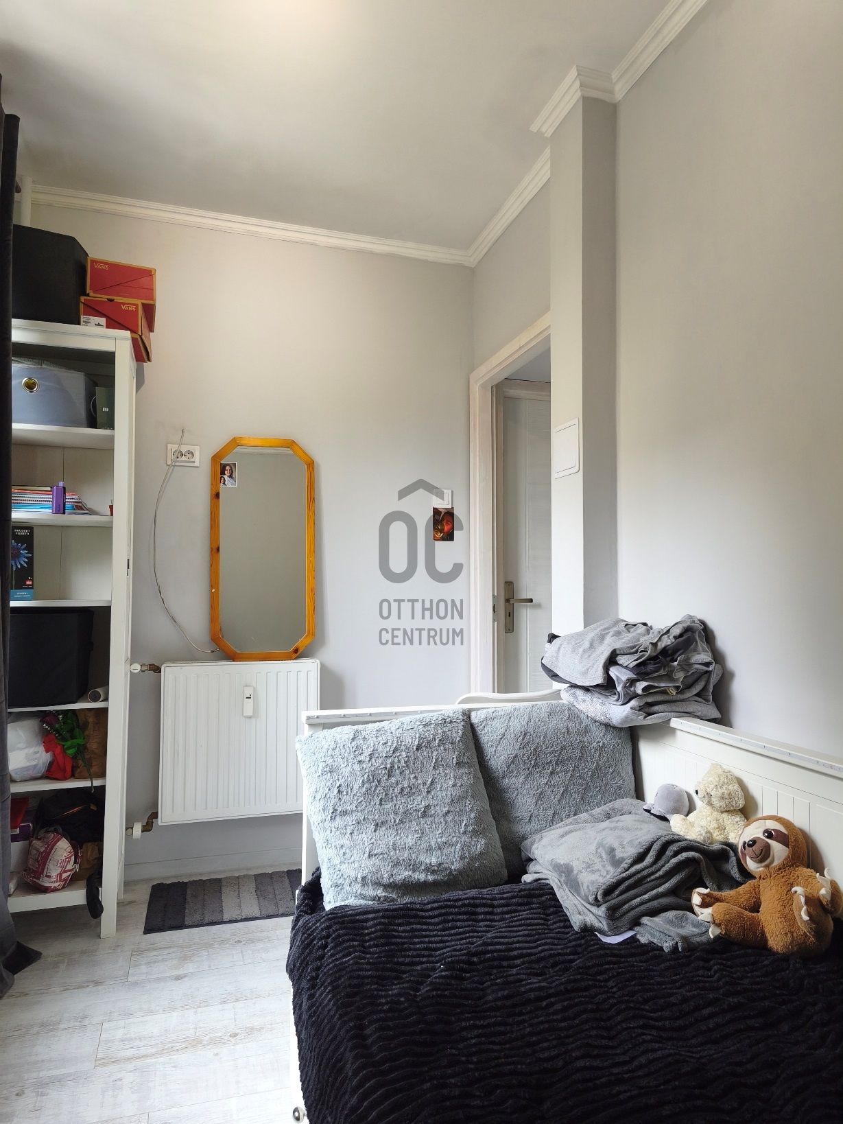 Gallery zoom image