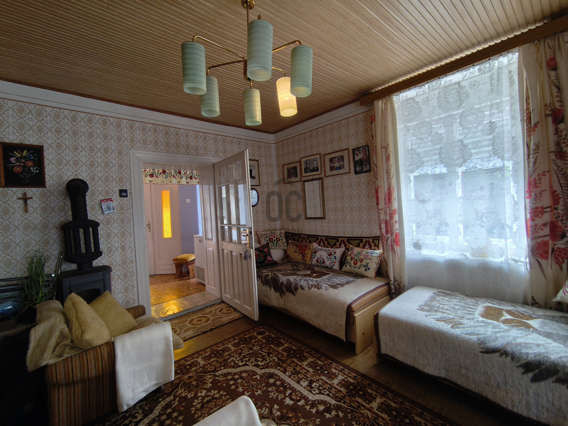 Gallery zoom image
