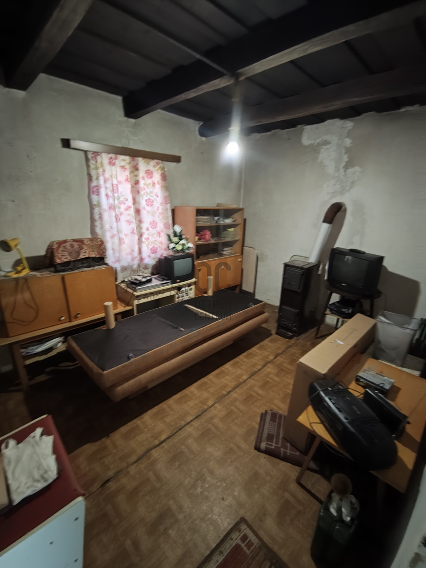 Gallery zoom image