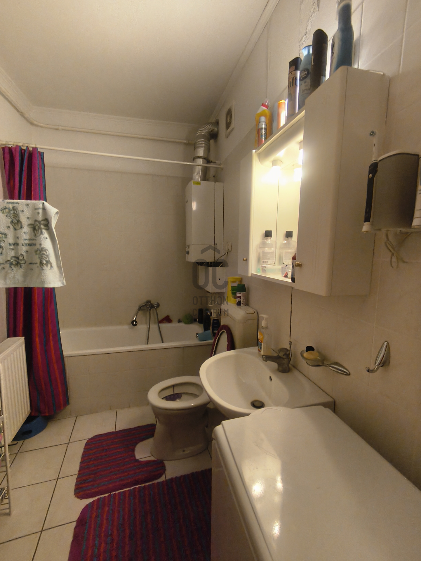 Gallery zoom image