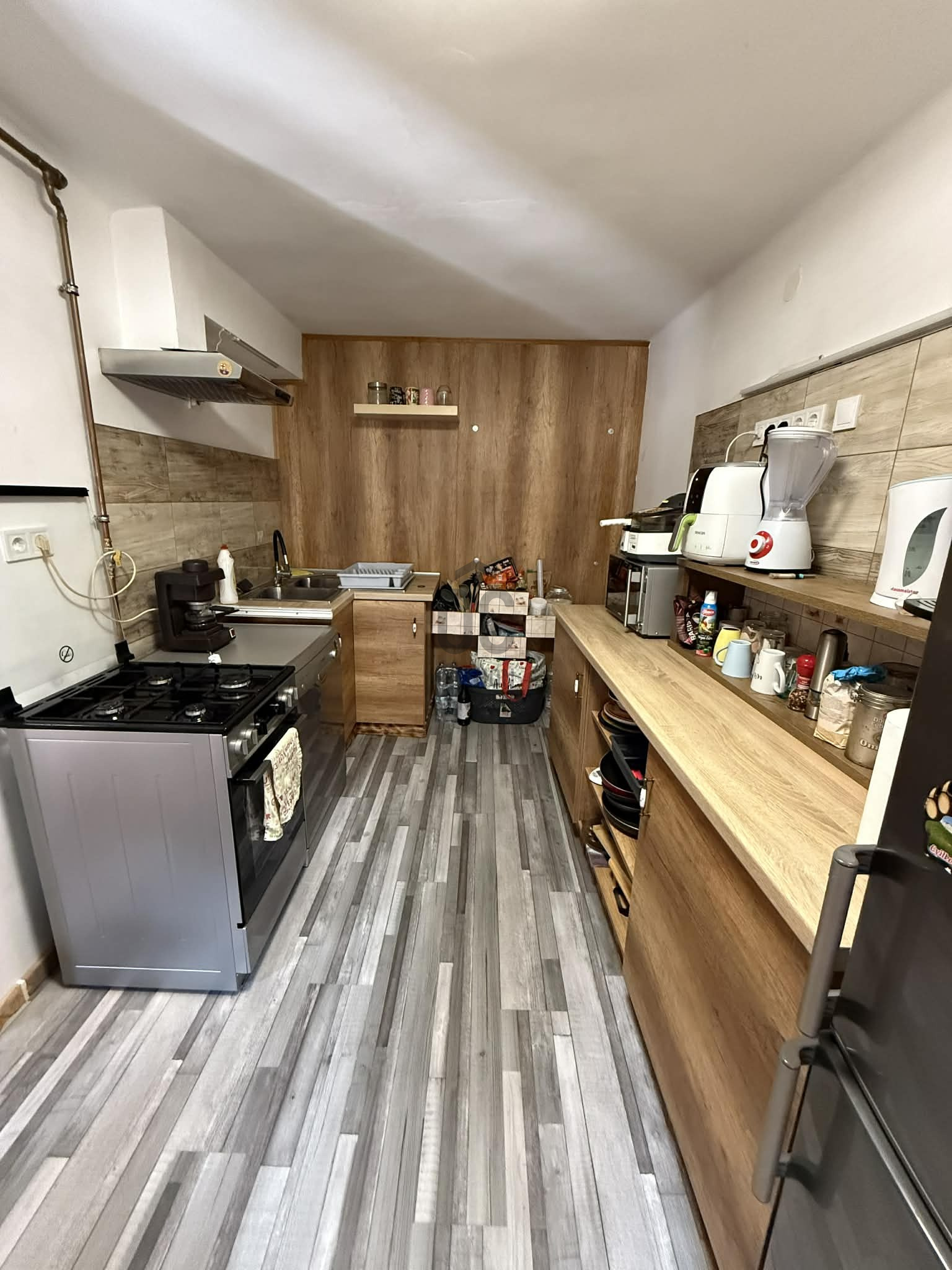Gallery zoom image