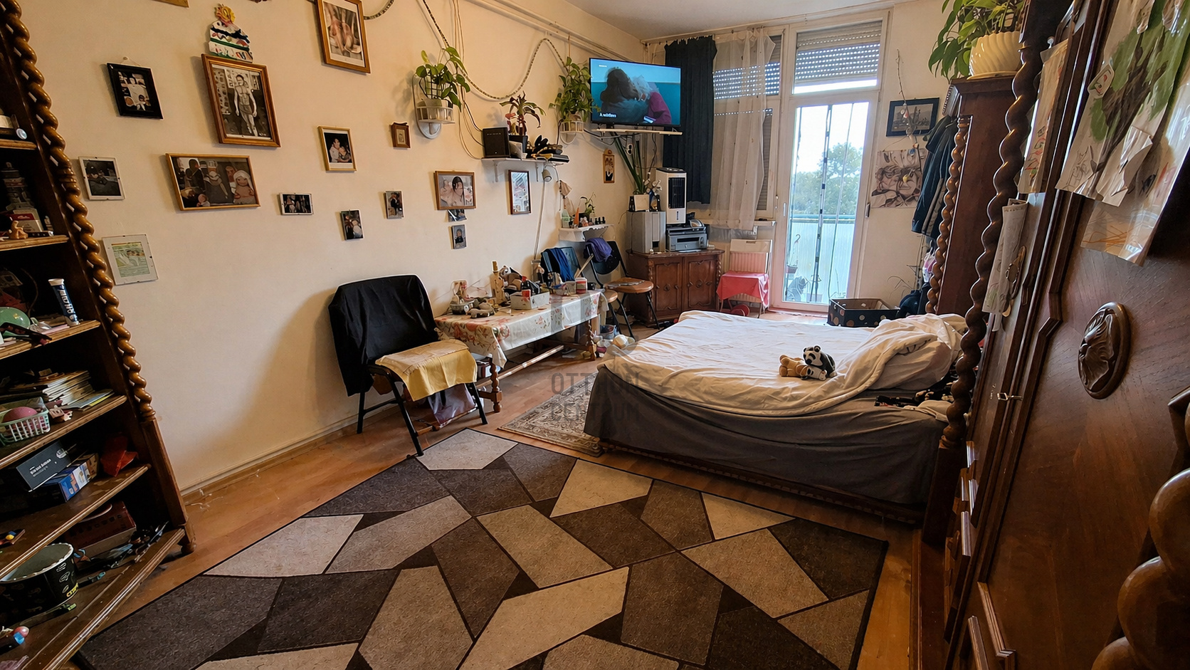 Gallery zoom image