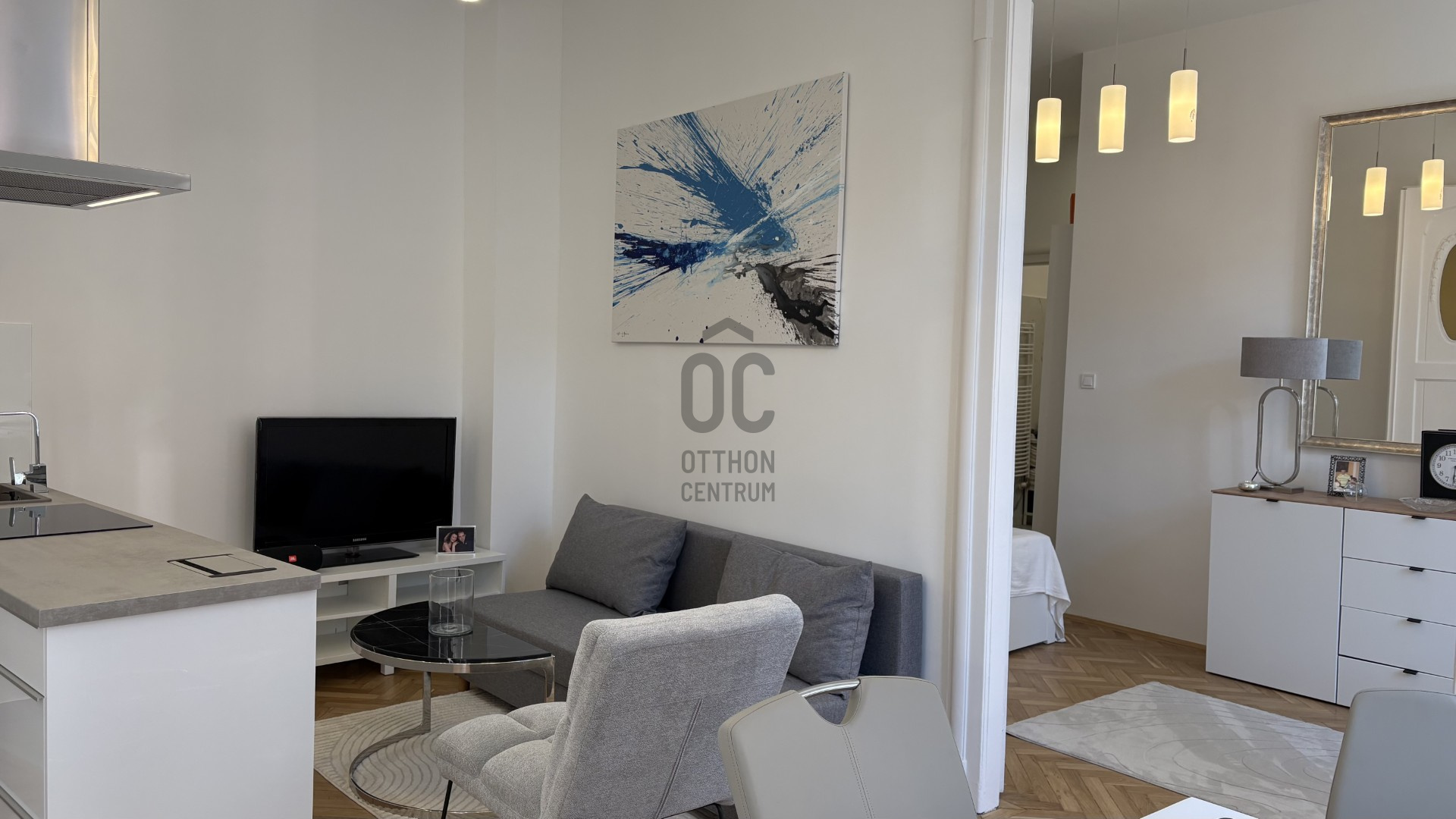 Gallery zoom image