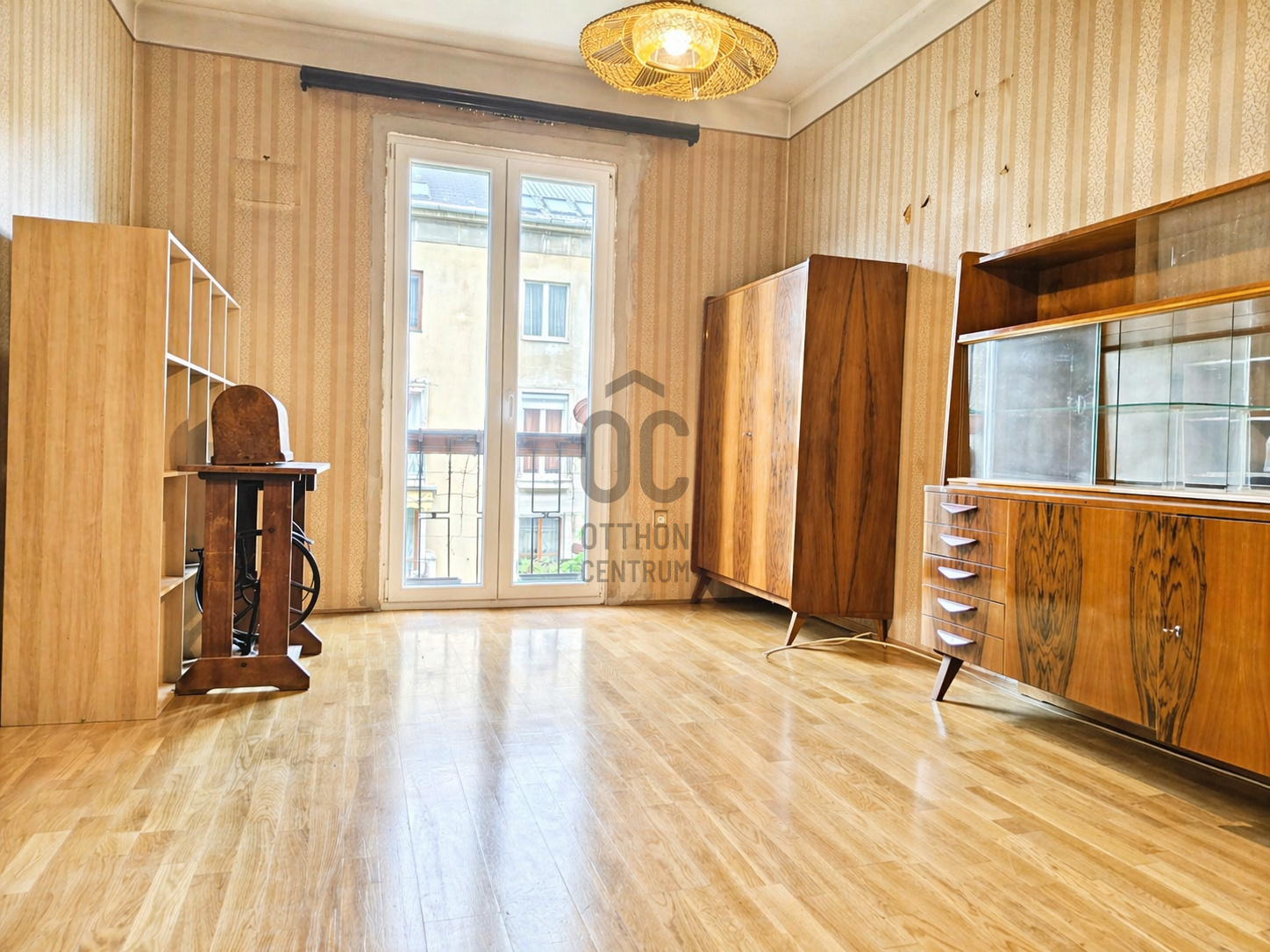 Gallery zoom image