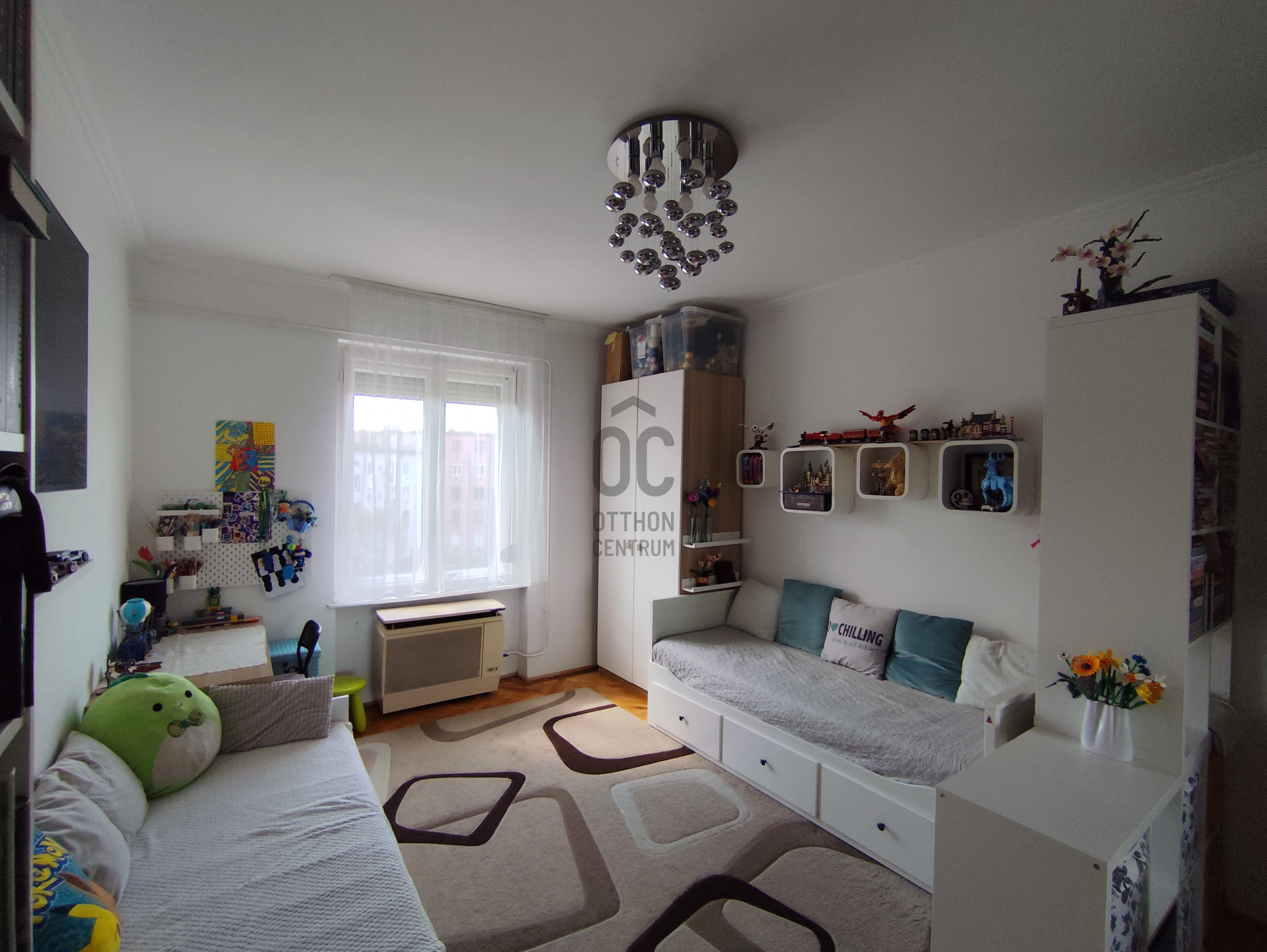 Gallery zoom image