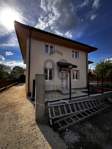 6 bed · 120m² · Családi ház · 175.000.000 Ft