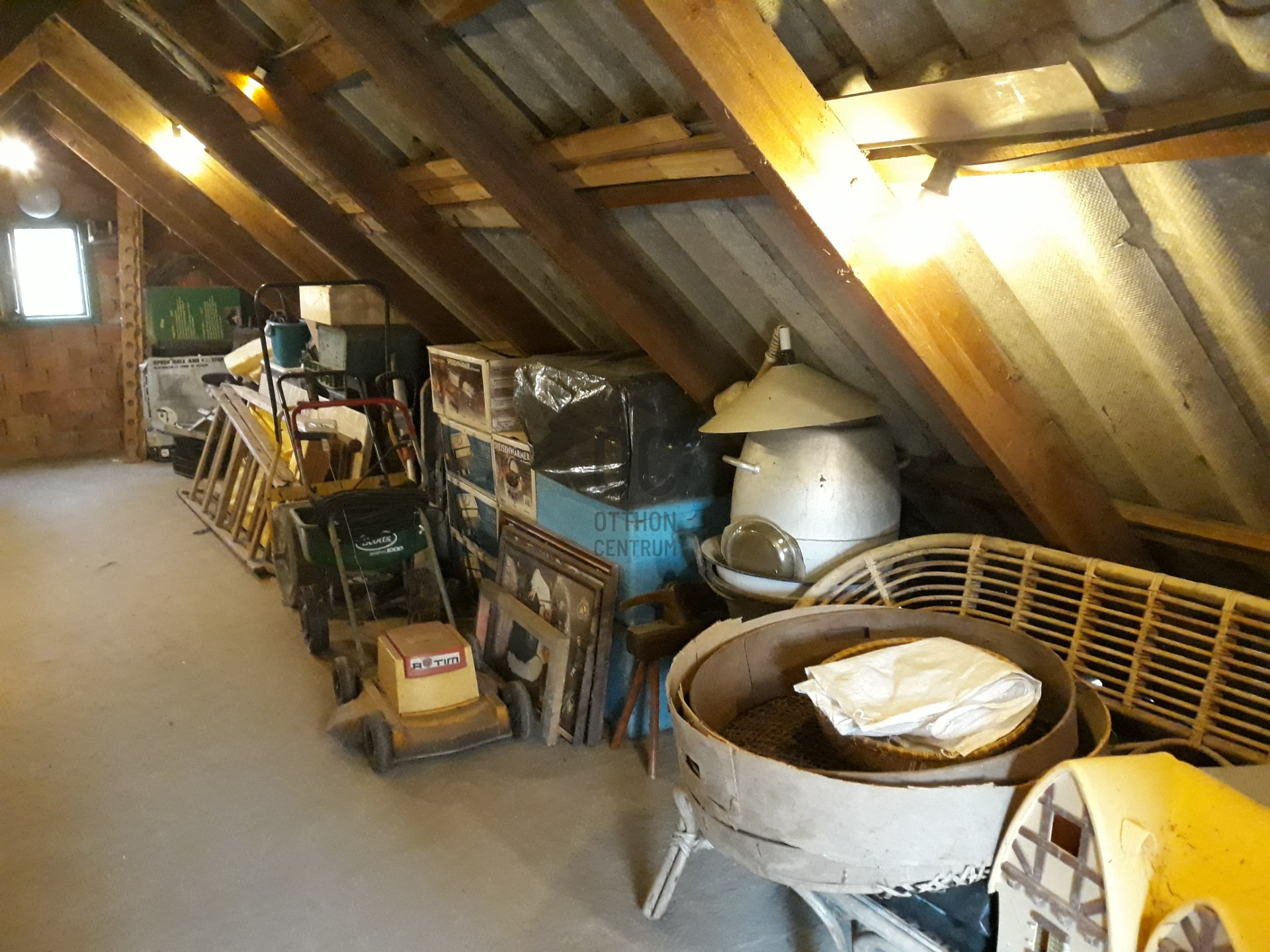 Gallery zoom image