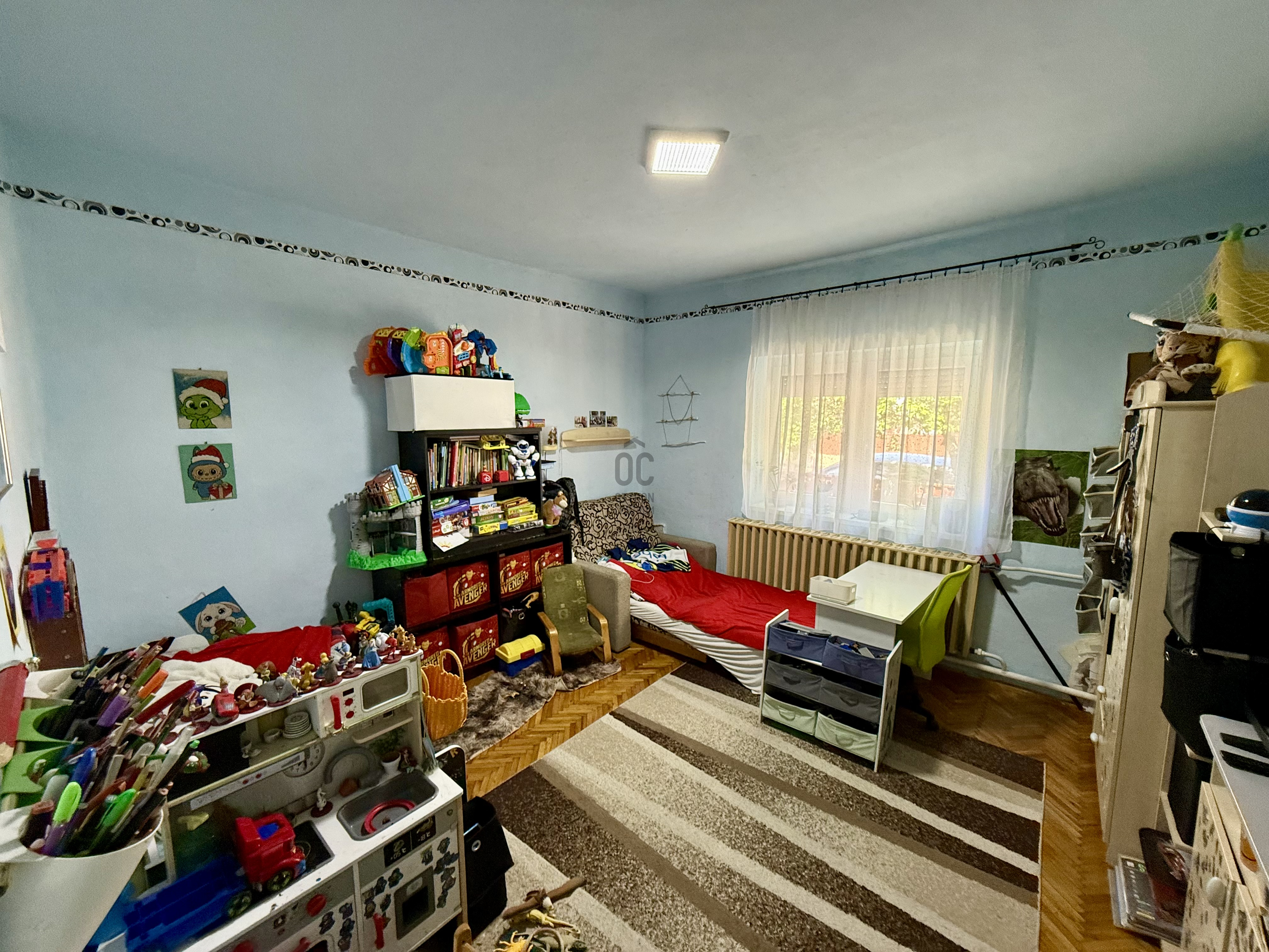 Gallery zoom image