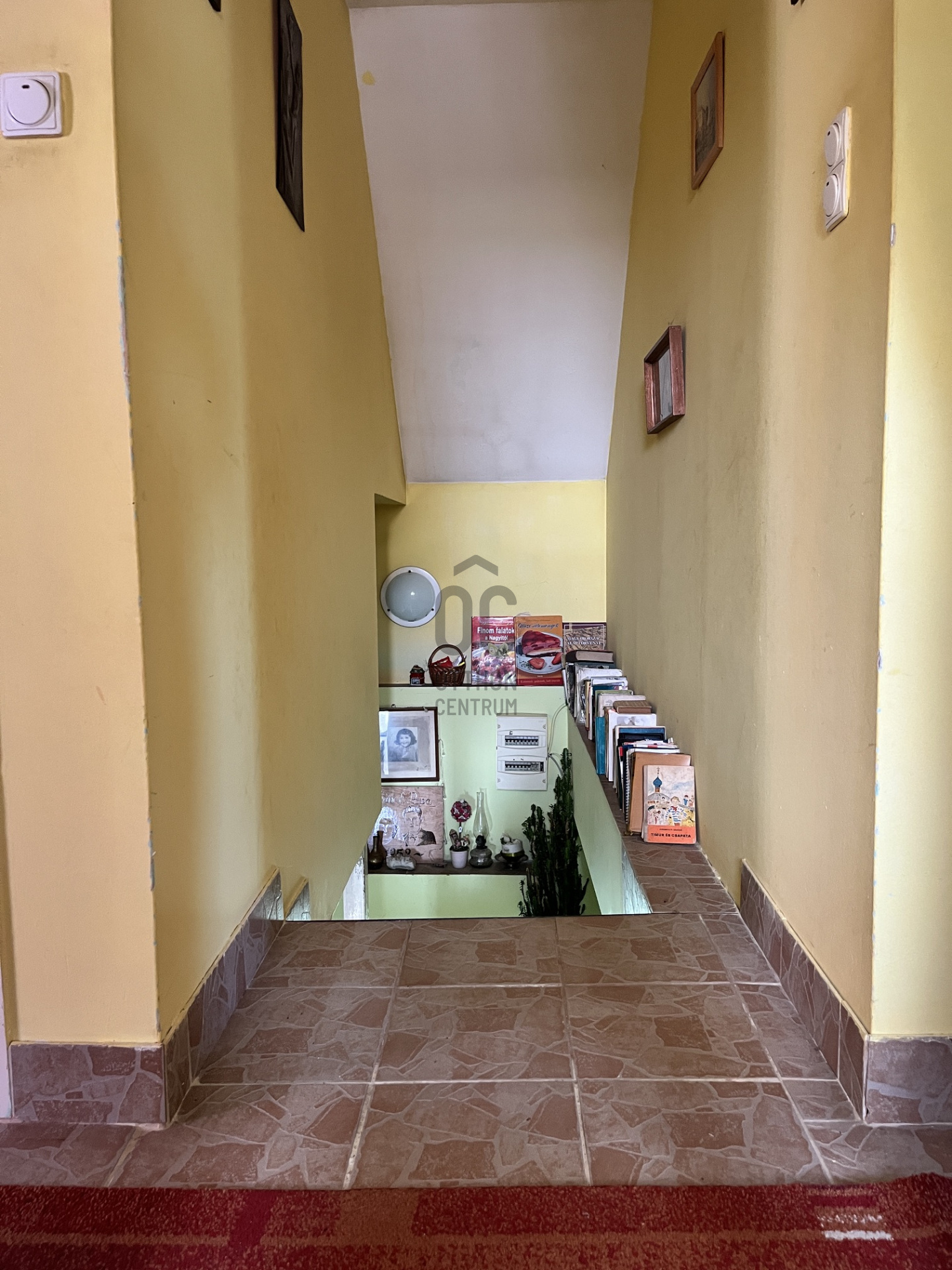 Gallery zoom image
