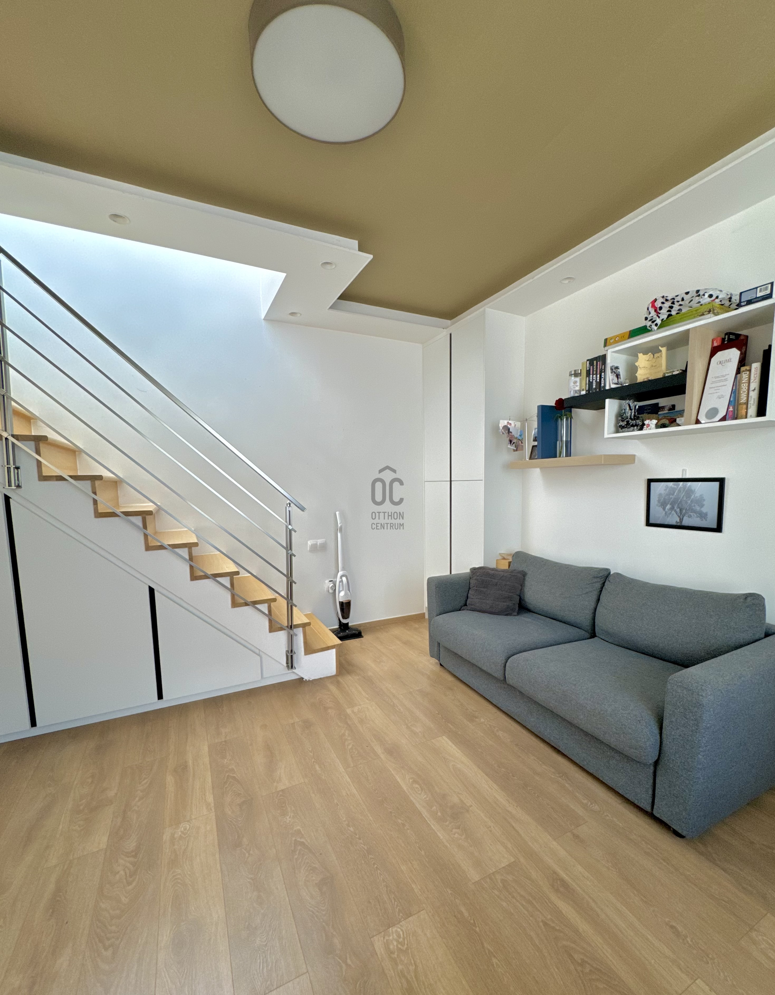 Gallery zoom image